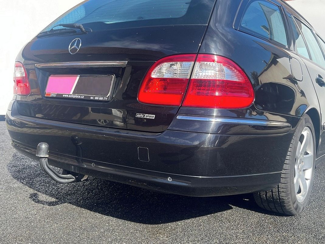 Mercedes-Benz Třídy E, 240i V6 AUT TOP STAV 1.Majitel - fotka 6