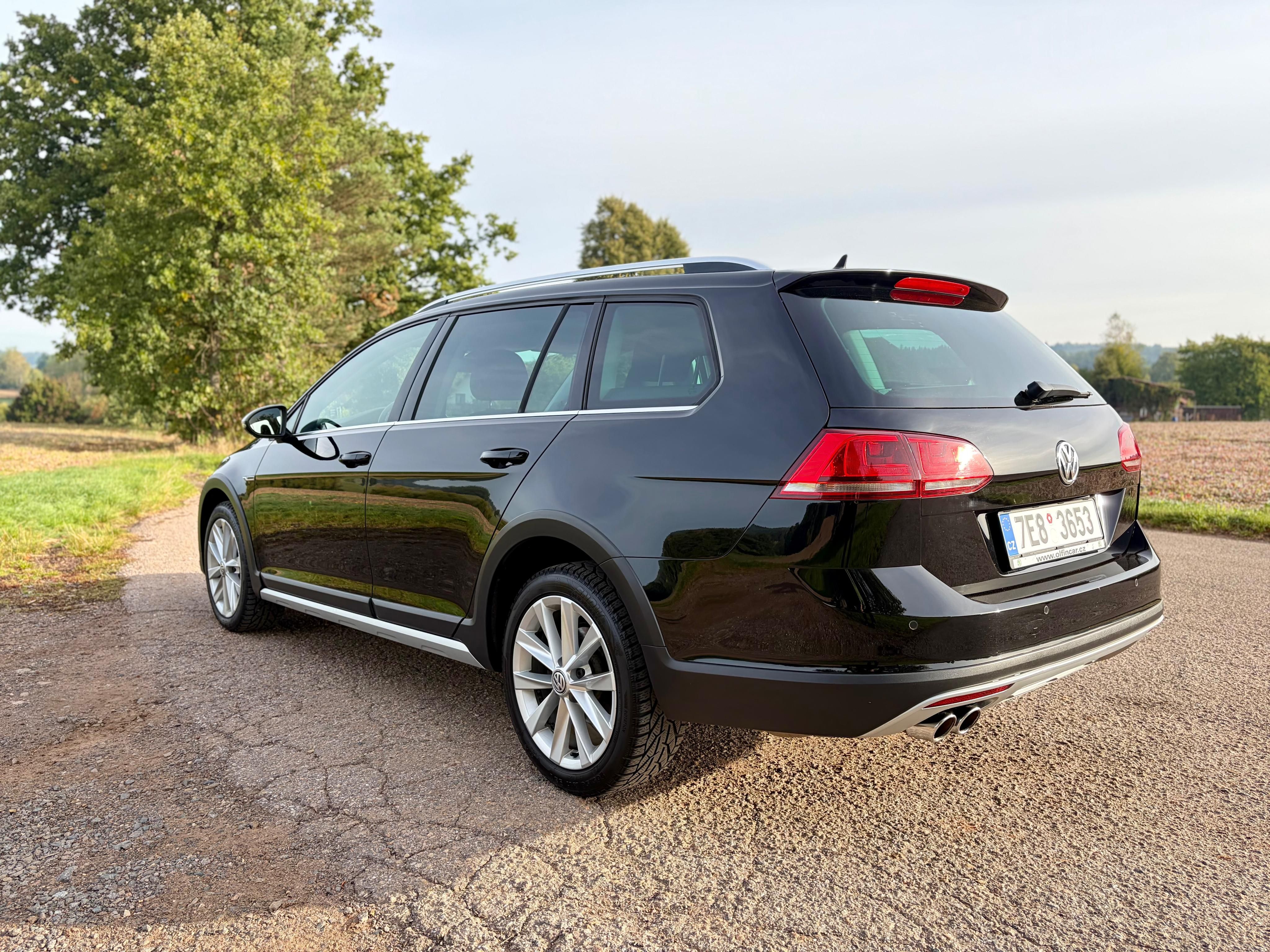 Volkswagen Golf, 2.0 tdi Alltrack, 4motion - fotka 5