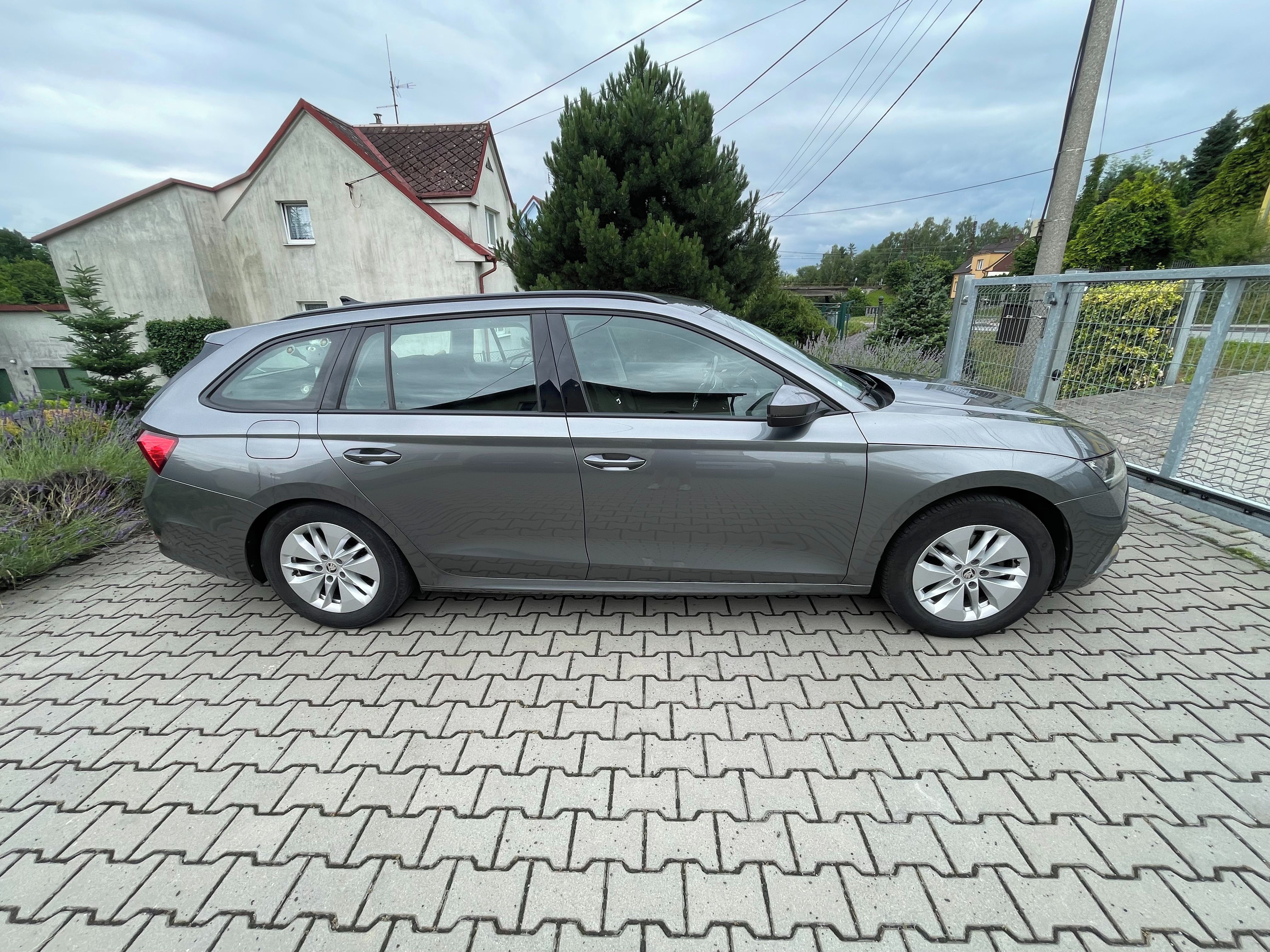 Škoda Octavia, 2.0 TDI - fotka 4