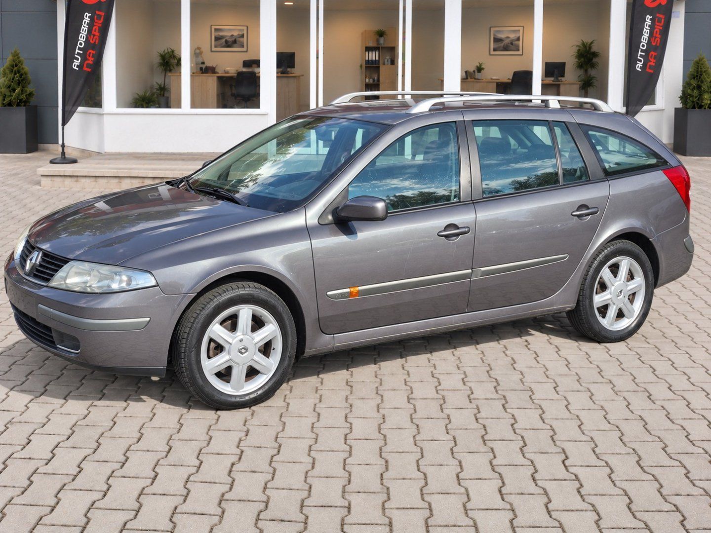Renault Laguna, 1.9dCi 79kW - fotka 5
