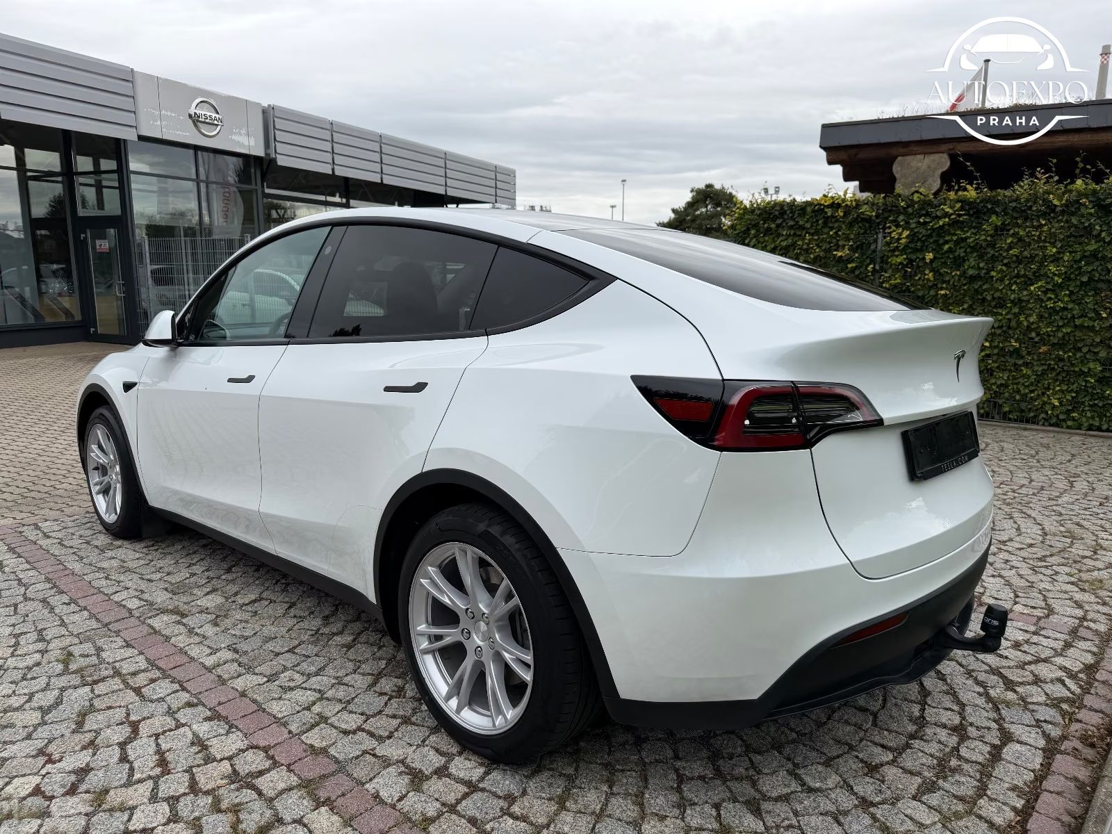 Tesla Model Y, SR RWD 93% SoH* - fotka 4