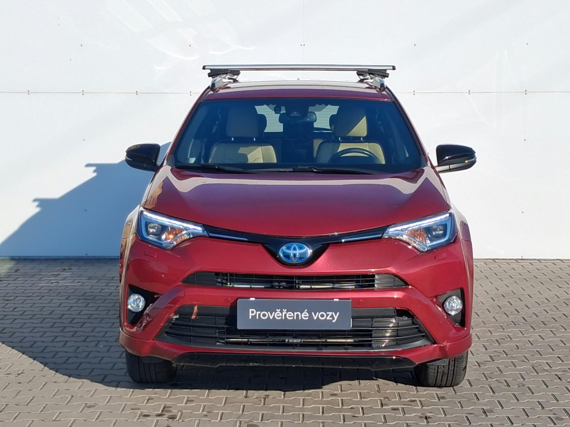 Toyota Rav4, 2.5 HSD e-CVT AWD Selection - fotka 4
