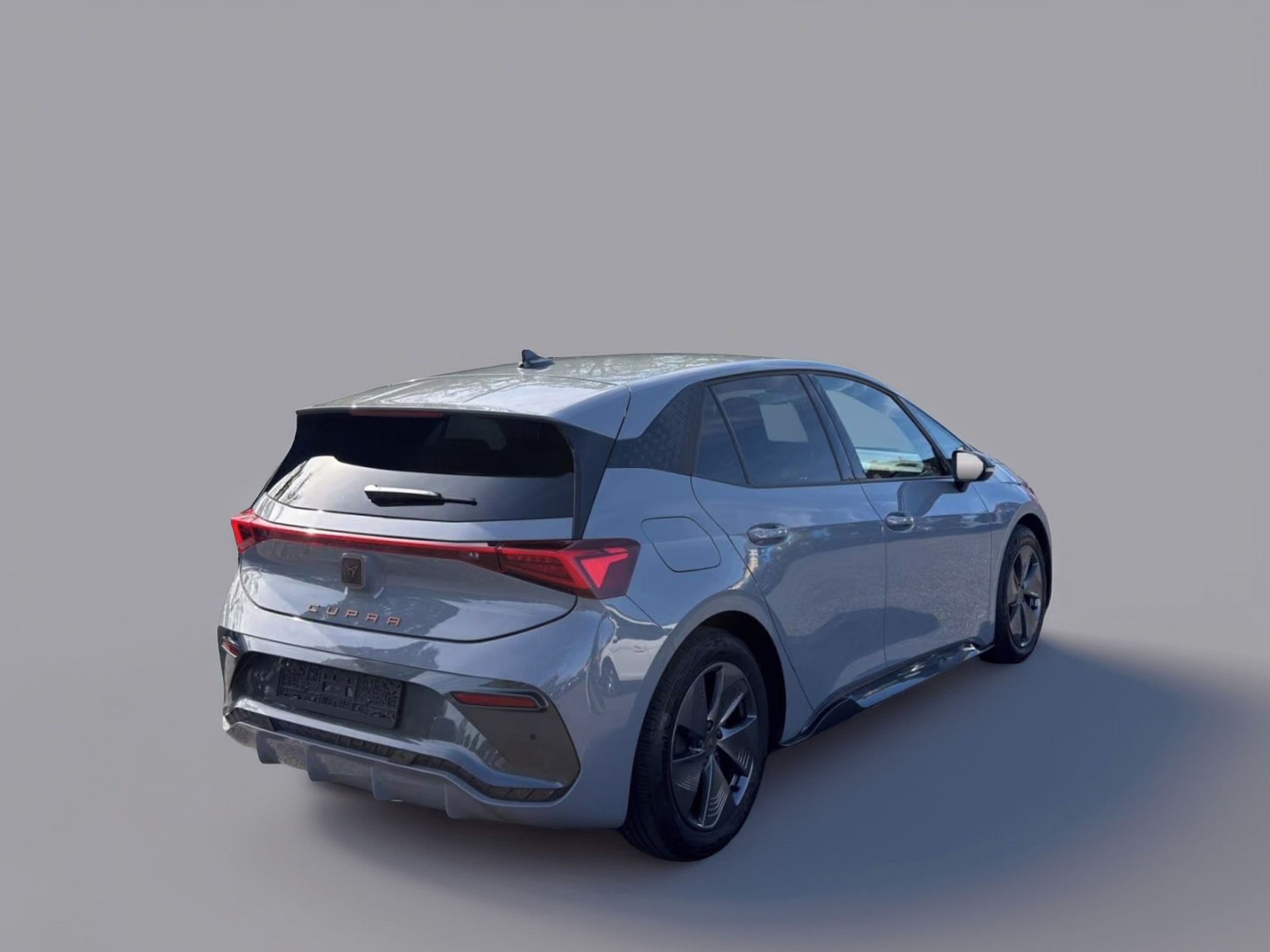 Cupra Born, 150kW Carplay LaneAssist LED - fotka 4