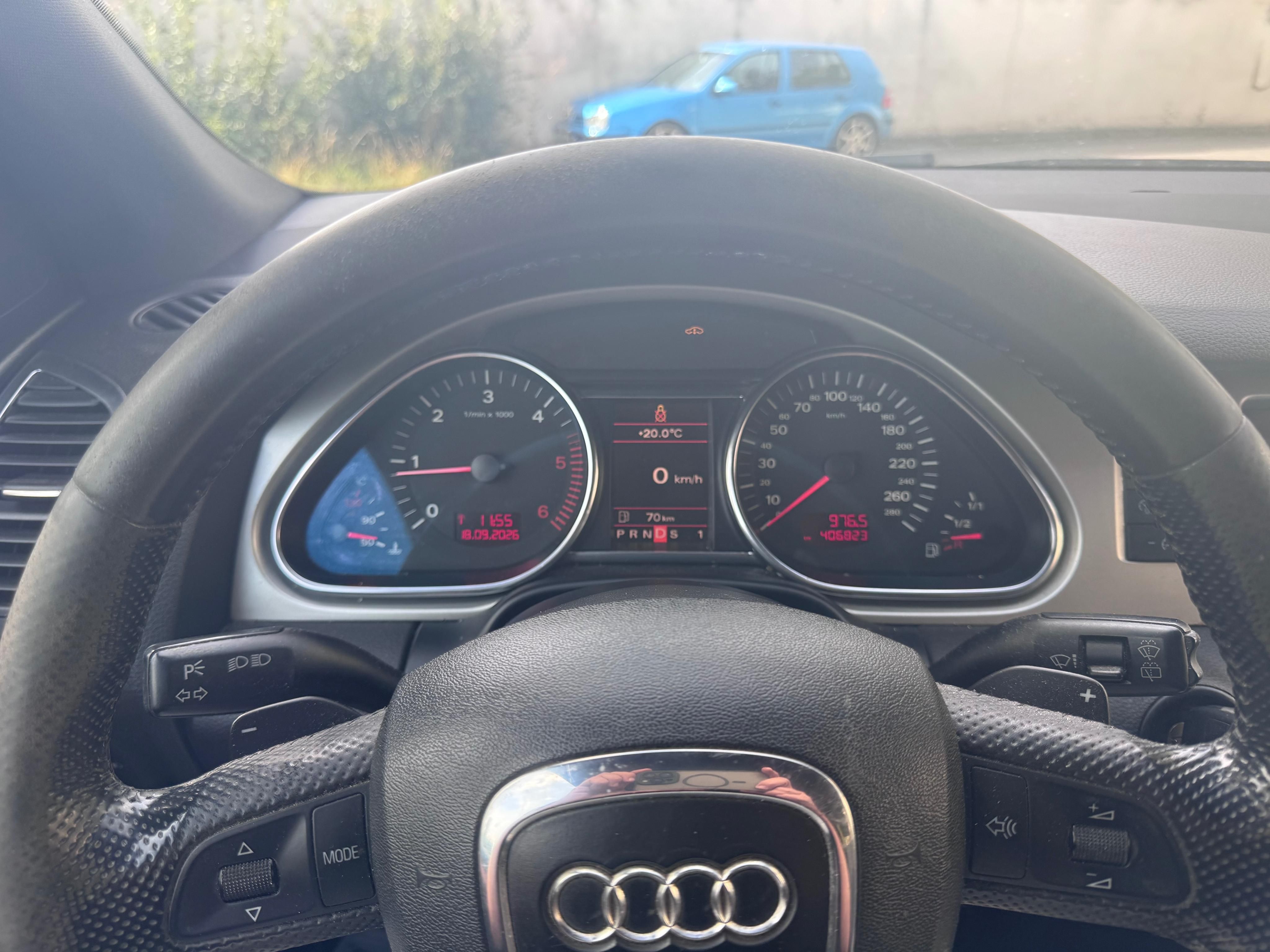 Audi Q7, 3.0TDI Quattro 171kw - fotka 5