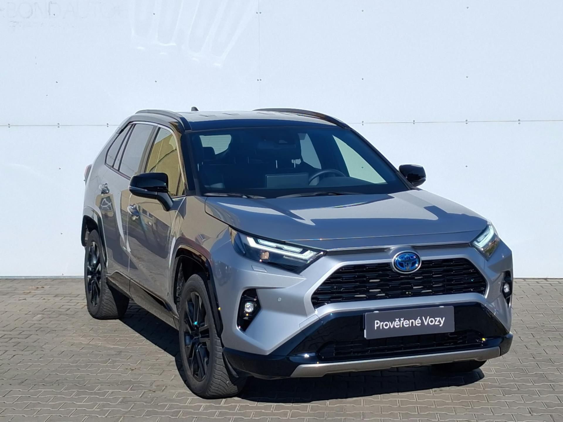 Toyota Rav4, 2.5 HSD e-CVT AWD Selection - fotka 6
