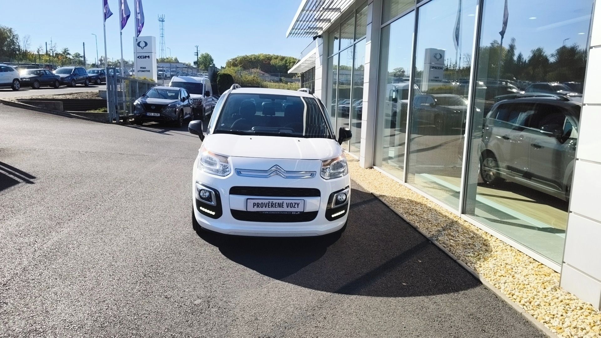 Citroën C3 Picasso, 1,4 VTI Selection, ČR, 1.MAJ - fotka 2