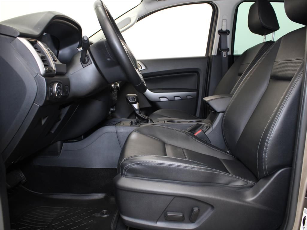 Ford Ranger, 2,0 EBlue AT Limited 1.maj.ČR - fotka 6