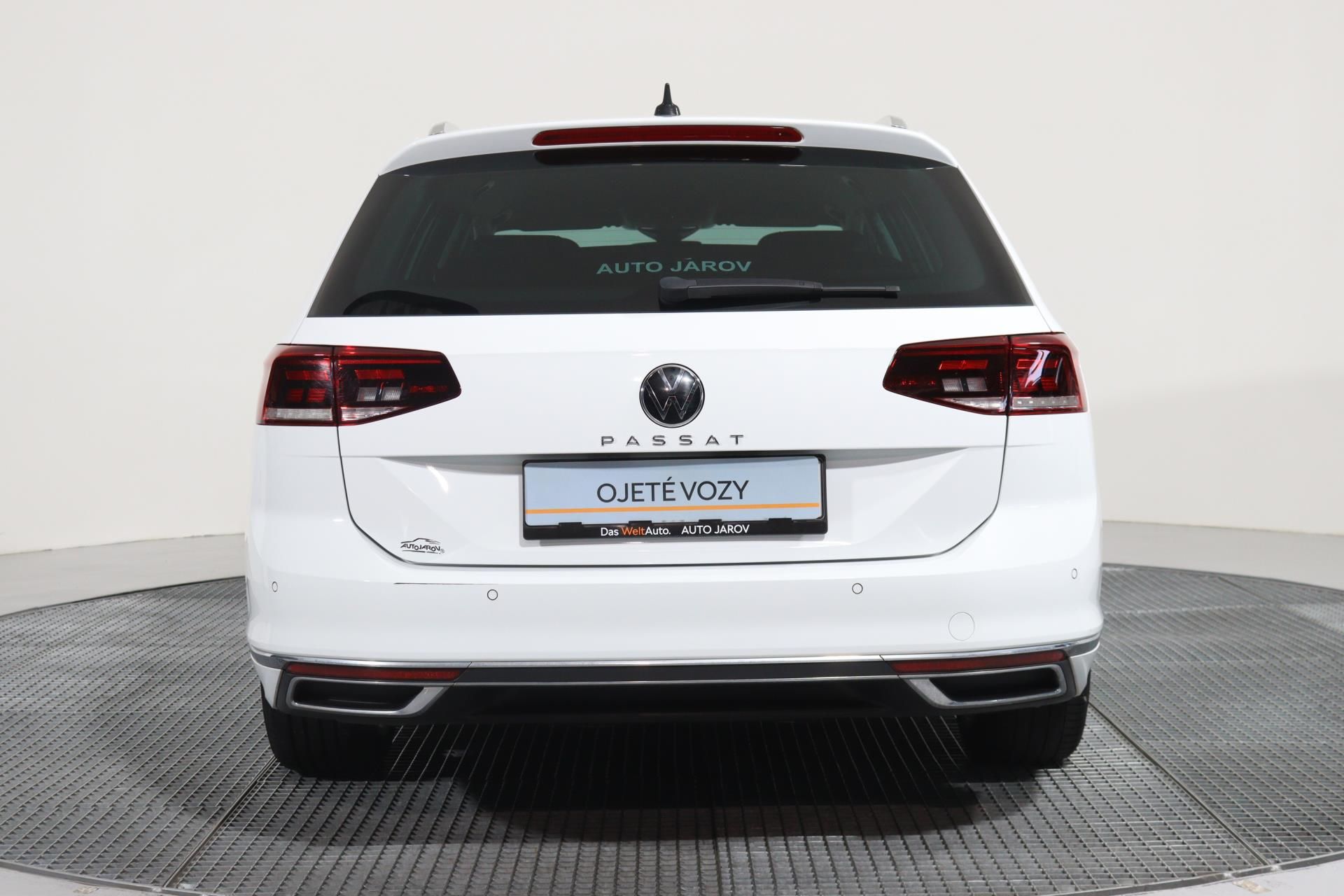 Volkswagen Passat, Variant Elegance 1.5 TSI DSG/ - fotka 6