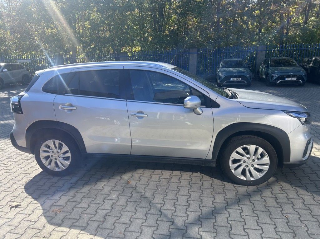 Suzuki S-Cross, 1,4 AllGrip T, MHEV Premium, - fotka 4
