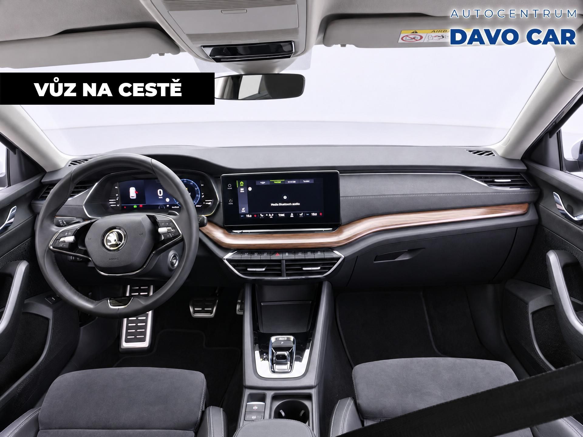 Škoda Octavia, 2.0 TSI 140kW Scout DSG 4x4 - fotka 3