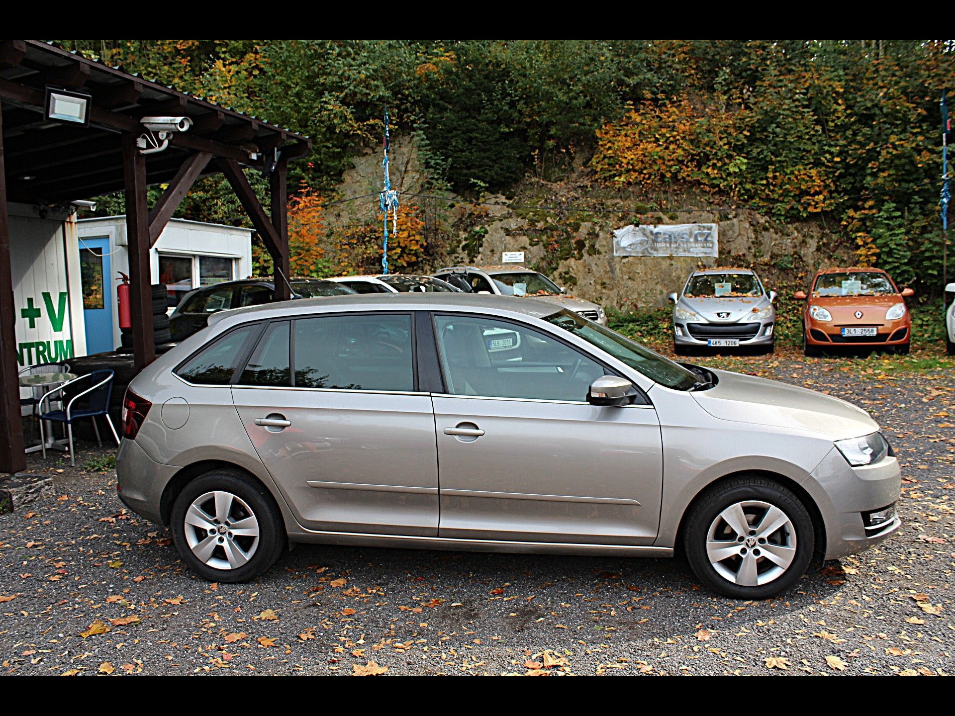 Škoda Rapid, 1.0 TSi 70 kW Spaceback - fotka 5