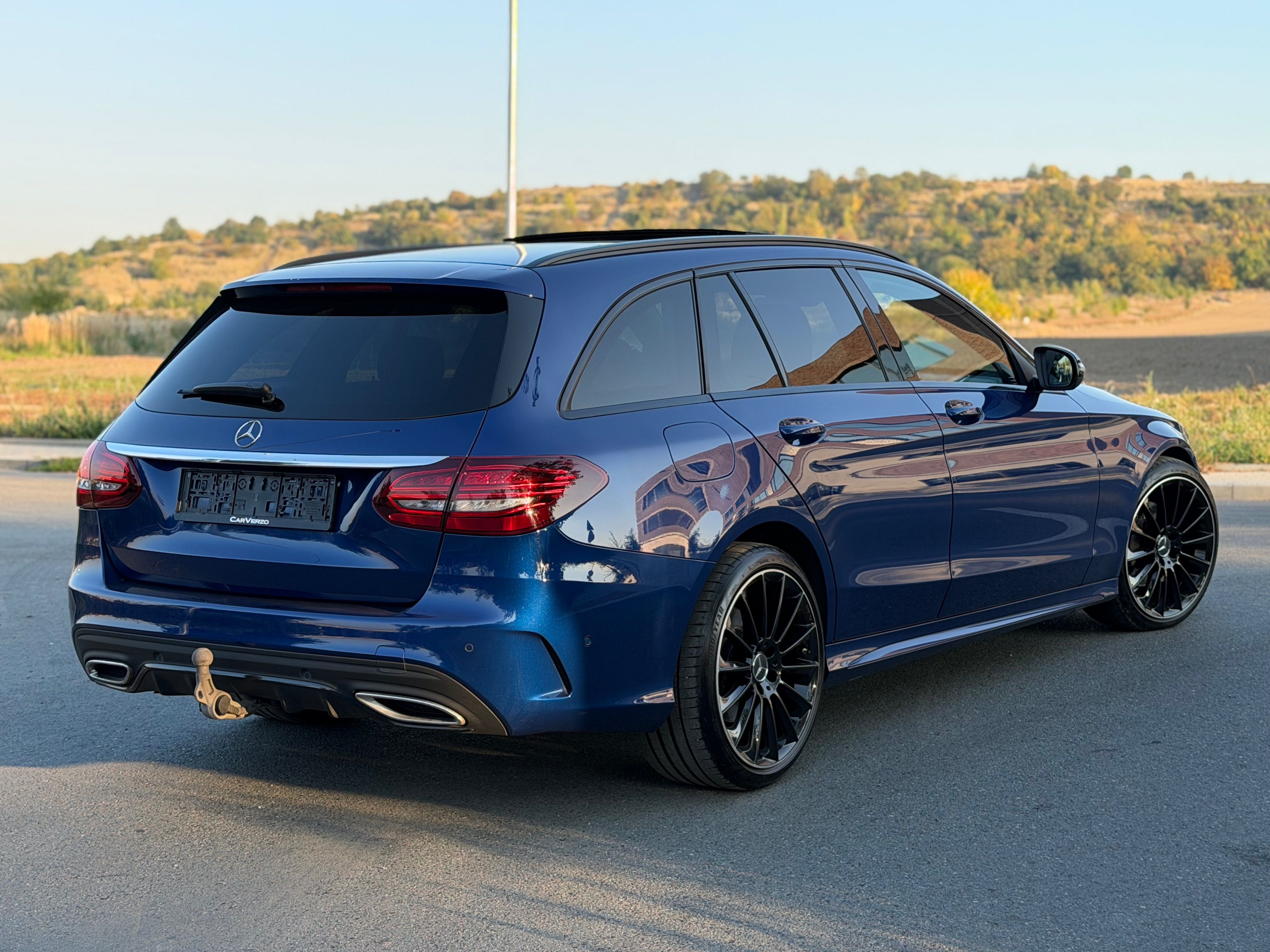 Mercedes-Benz Třídy C, C220d 143KW AMG PAKET 360KAMER - fotka 4