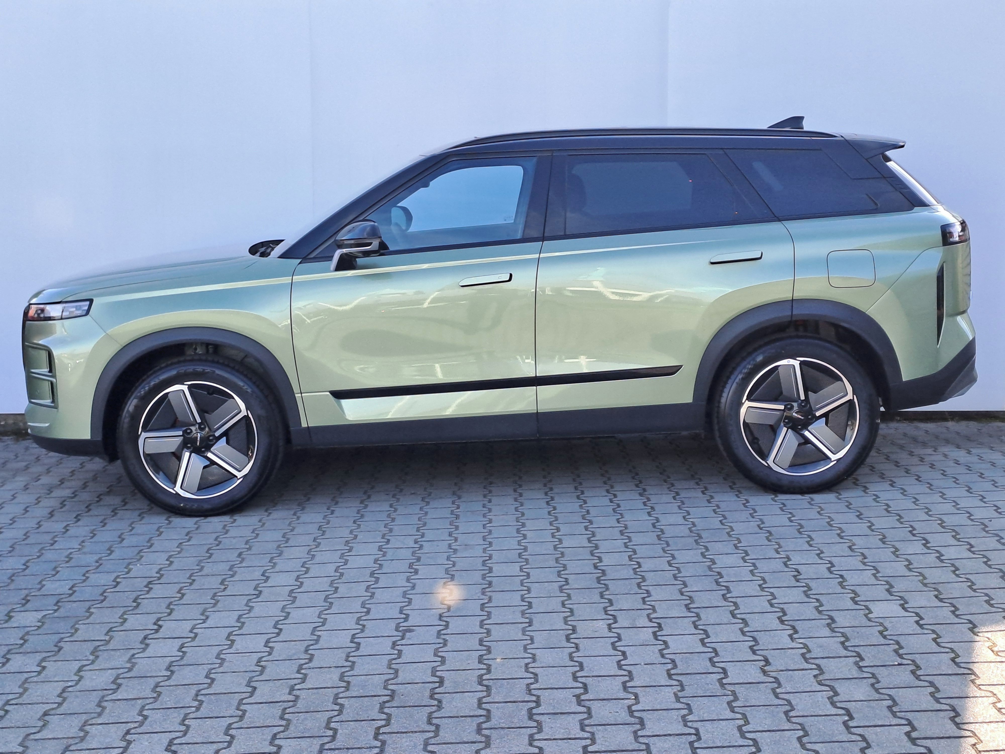 Jaecoo 7, 1,6 T-GDi 4x4 EXCLUSIVE - fotka 2