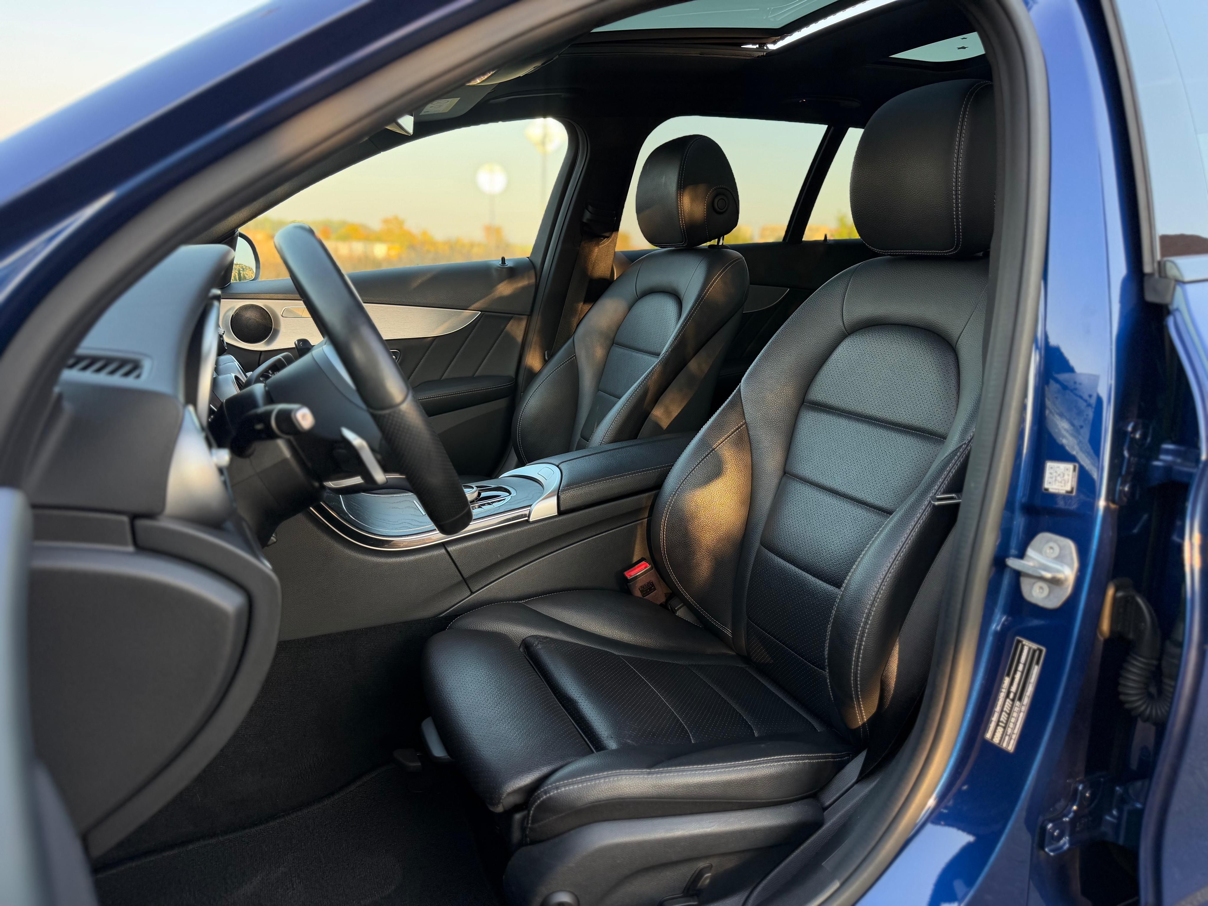 Mercedes-Benz Třídy C, C220d 143KW AMG PAKET 360KAMER - fotka 6