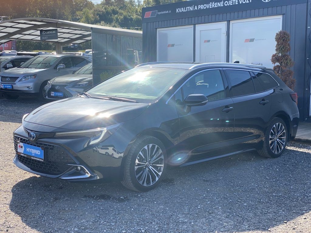 Toyota Corolla, 2.0HEV, ČR, Style, DPH - fotka 4