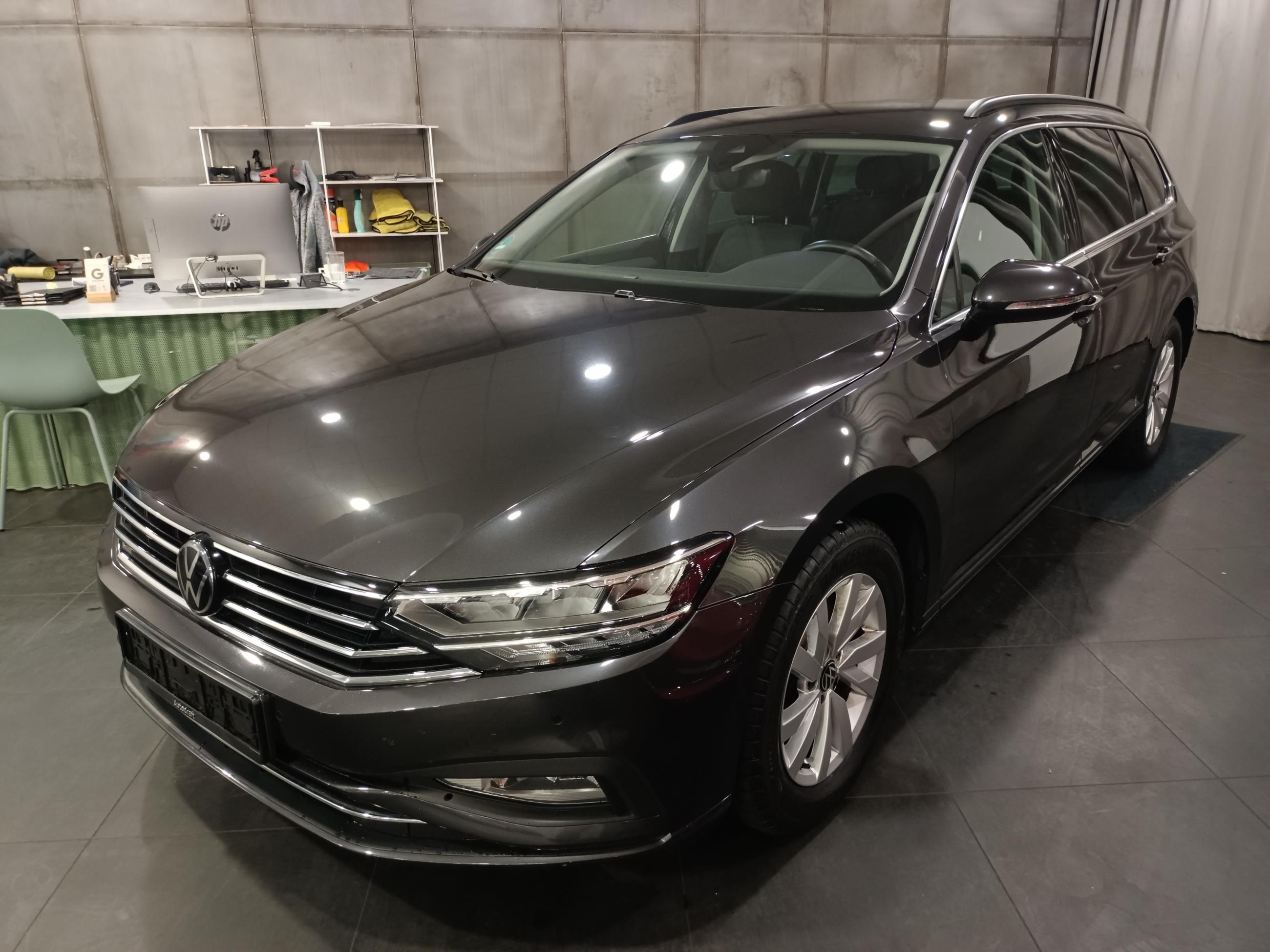 Volkswagen Passat Variant, 2.0 TDI 110kW DSG - fotka 2