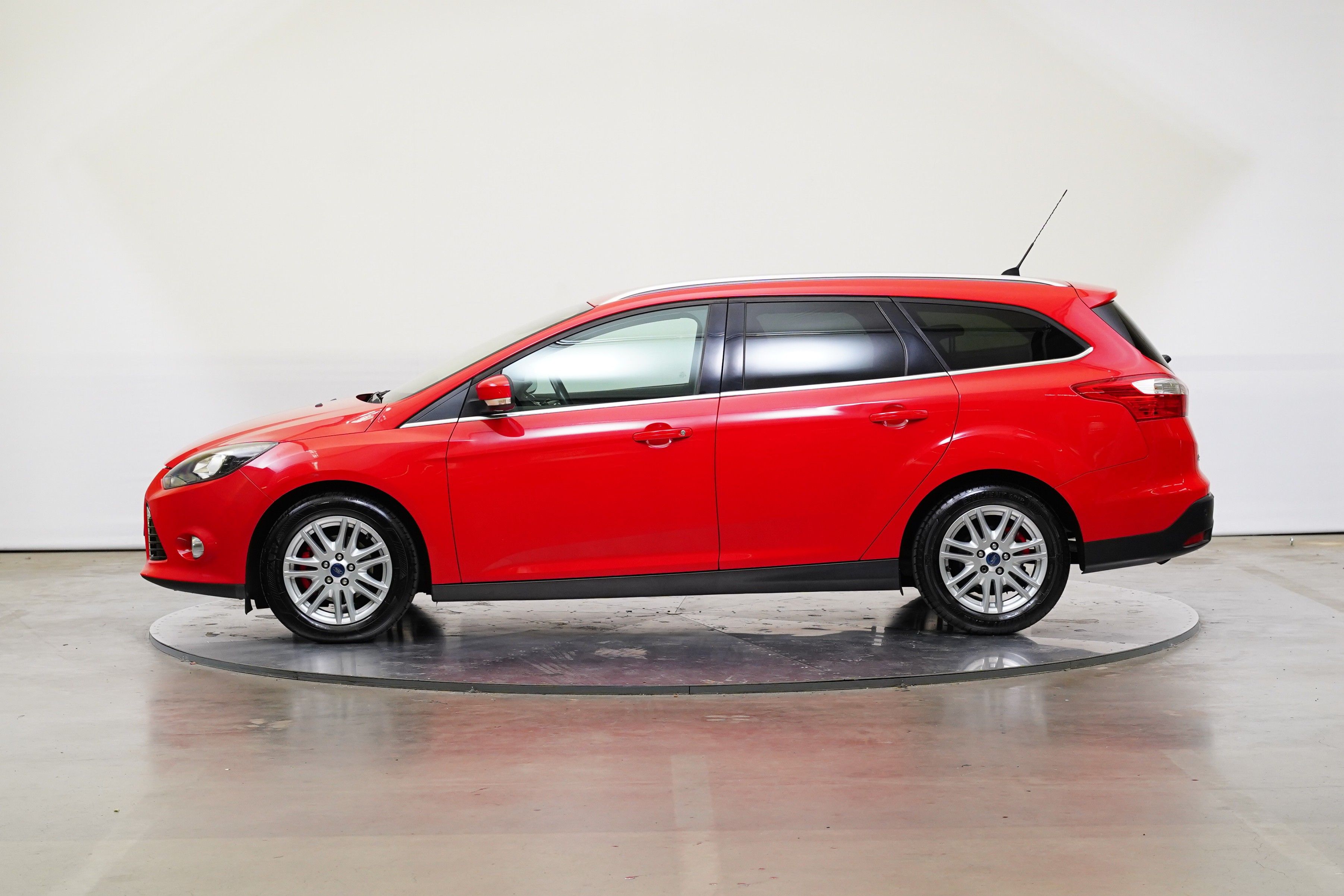 Ford Focus, 1.0 EcoBoost 92 kW Titanium - fotka 3