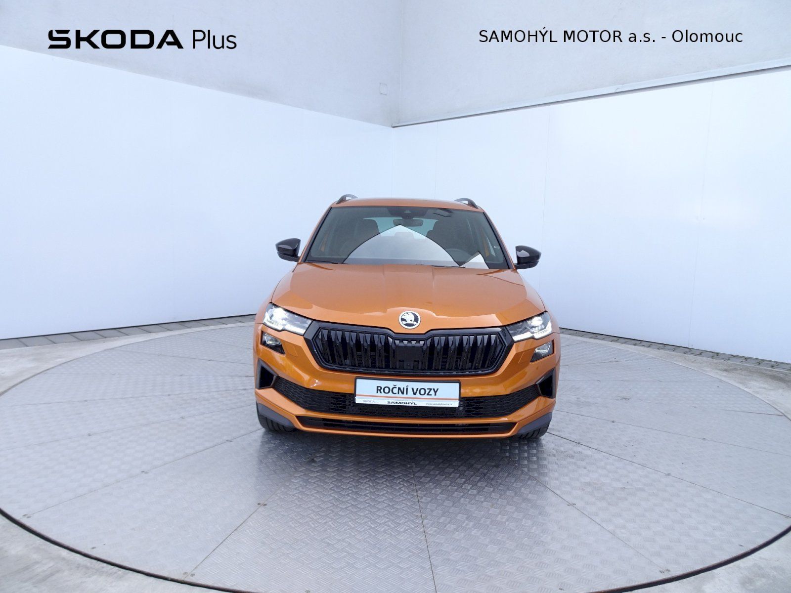 Škoda Karoq, 1.5TSI DSG Sportline Business - fotka 4