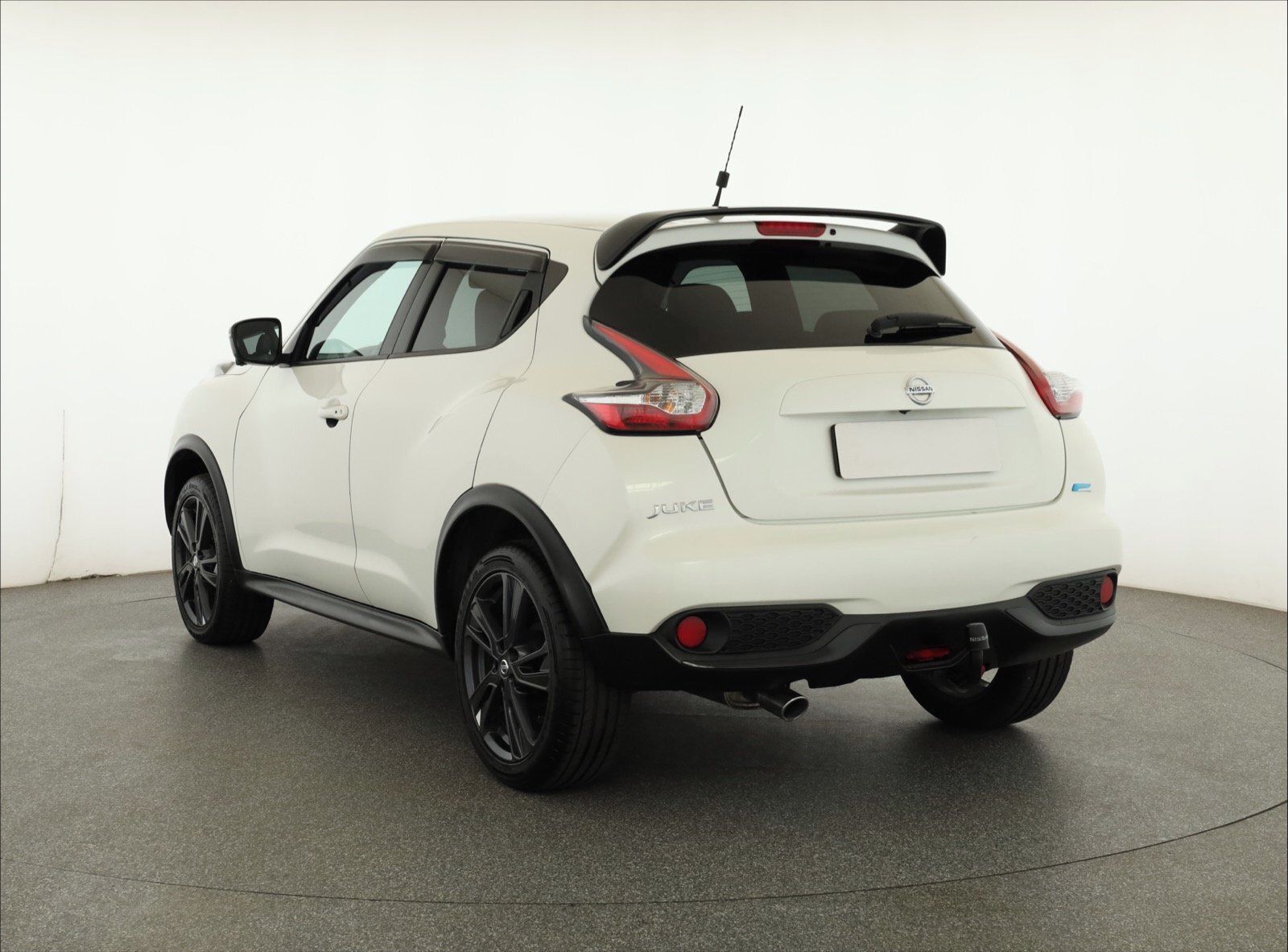 Nissan Juke, 1.5 dCi, Serv.kniha, Navi - fotka 4