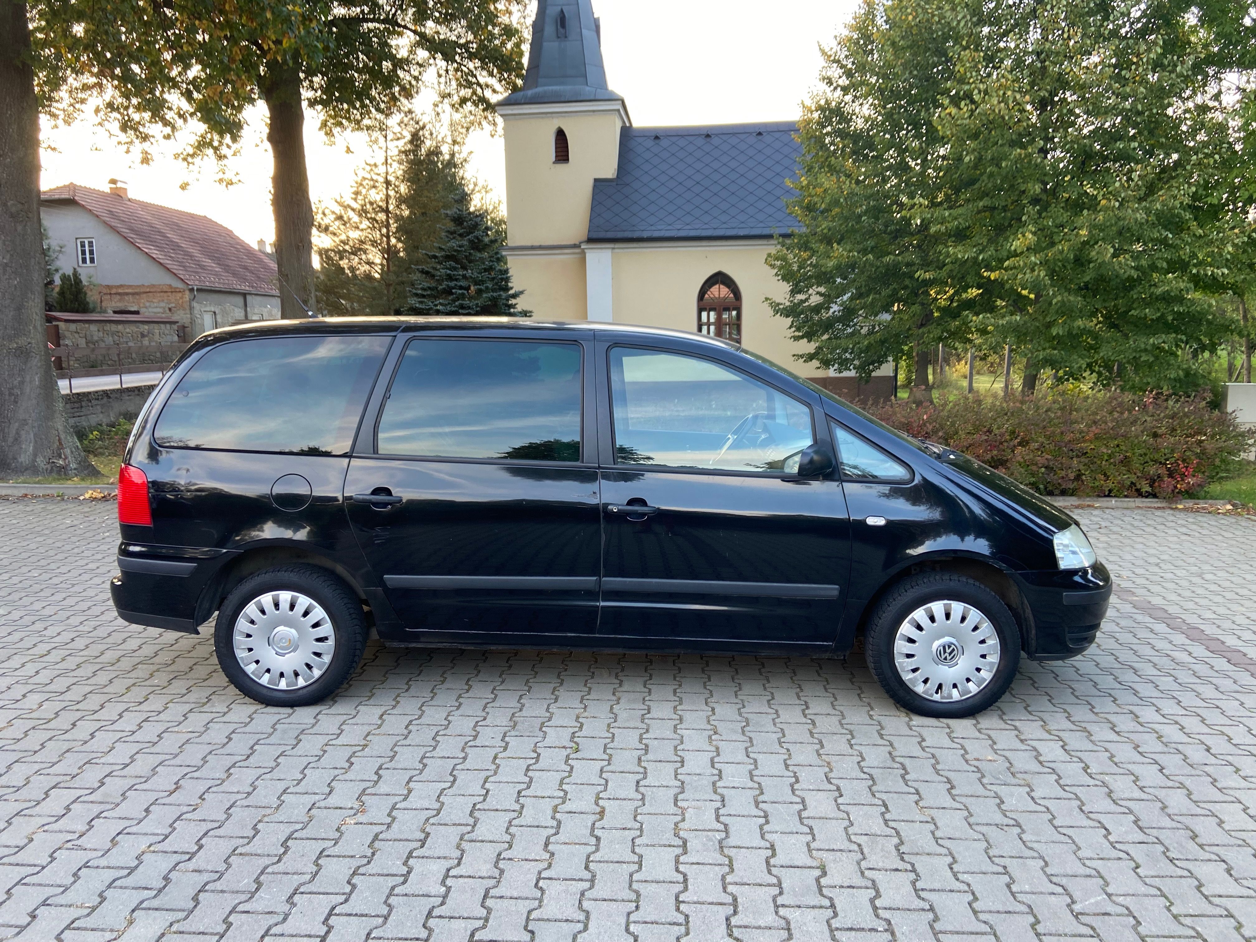 Volkswagen Sharan, 1.9 TDi 7 míst - fotka 4