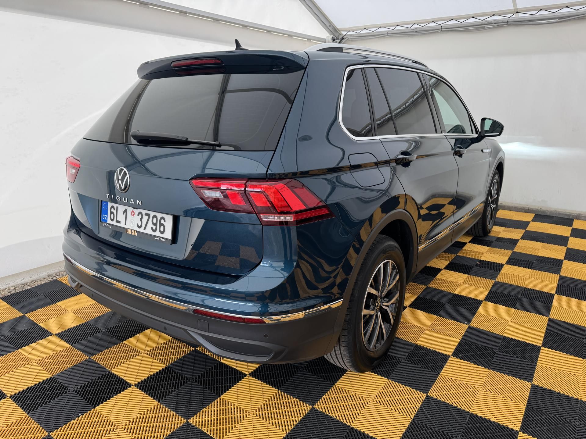 Volkswagen Tiguan, 1.5Tsi*CZ*1-MAJ*LED*ACC* - fotka 5