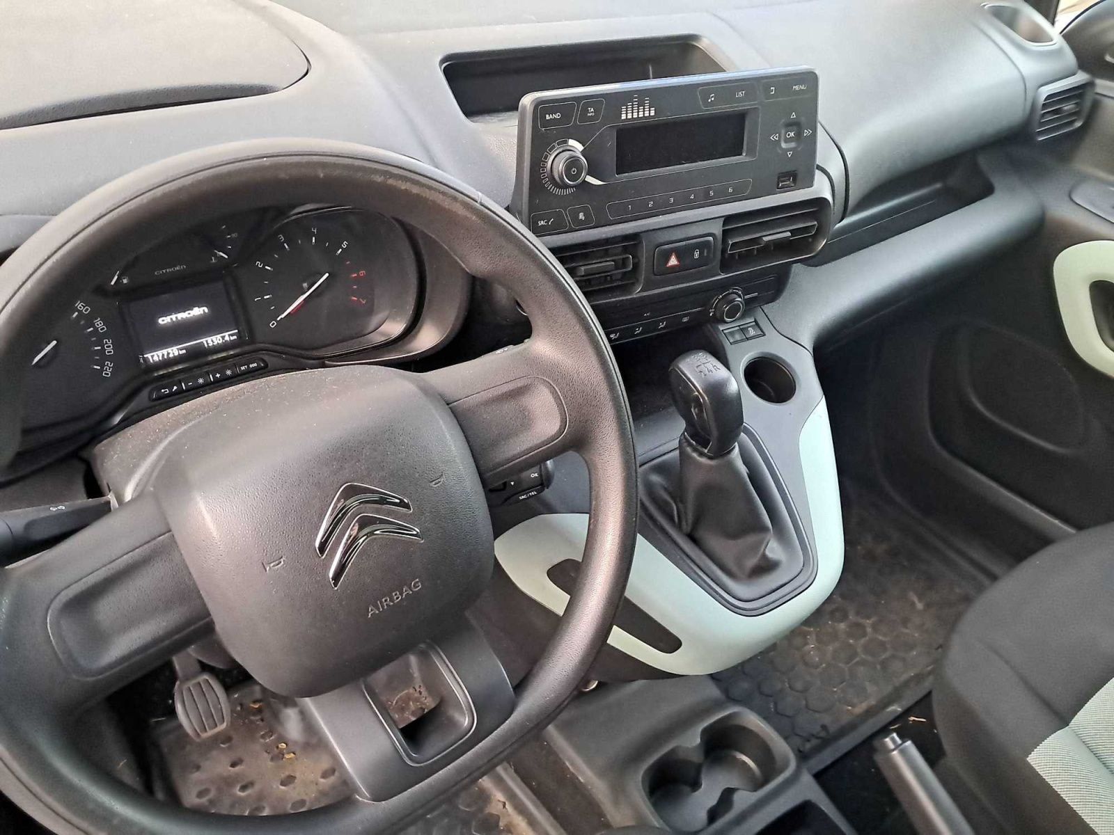 Citroën Berlingo, 1.5 BlueHDi, 7Míst, Klima, ČR - fotka 3