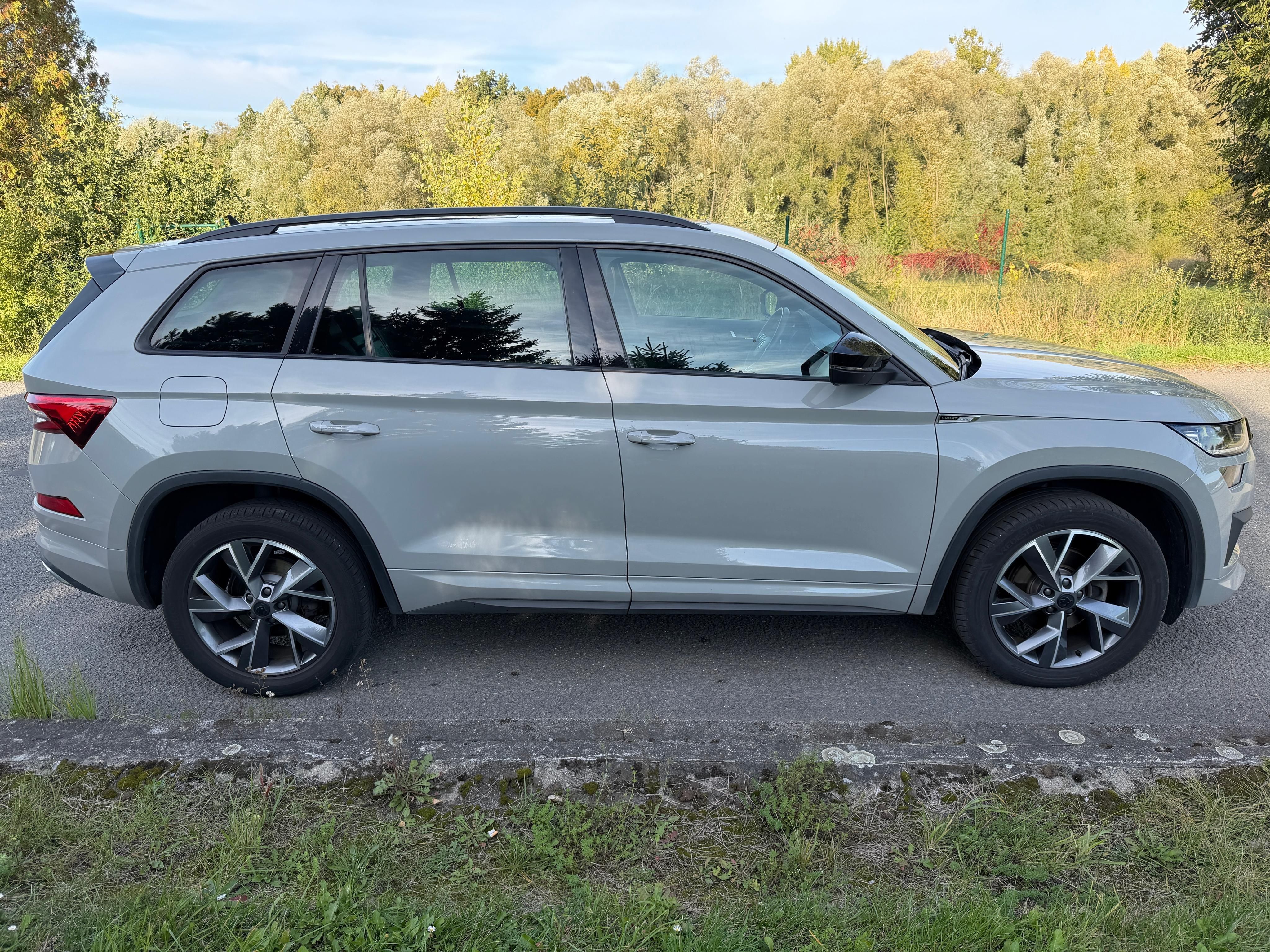 Škoda Kodiaq, 1.5TSi-dsg,SPORTLINE,1.maj - fotka 6