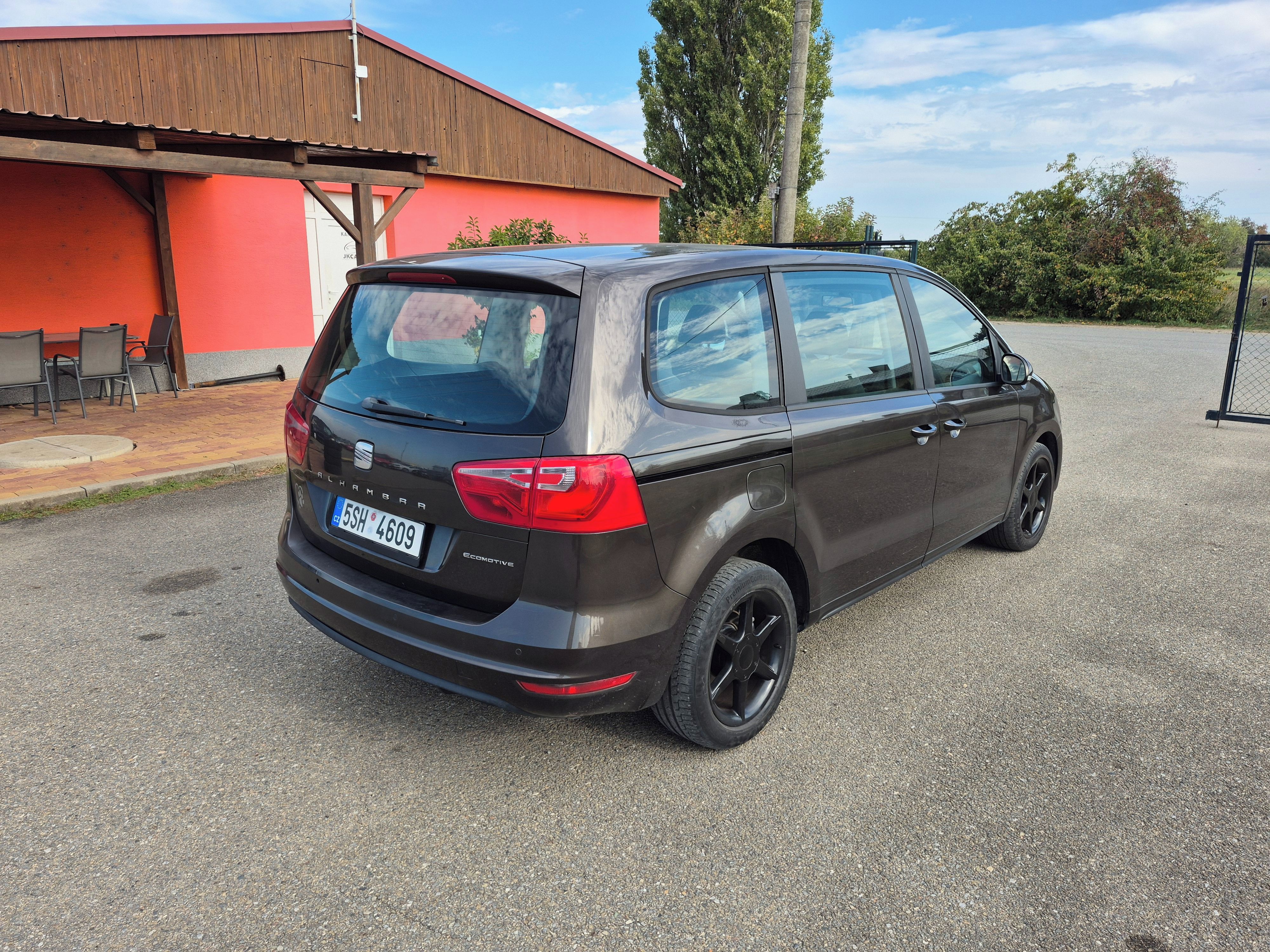 Seat Alhambra, 2,0TDI, 85kW, klima - fotka 4
