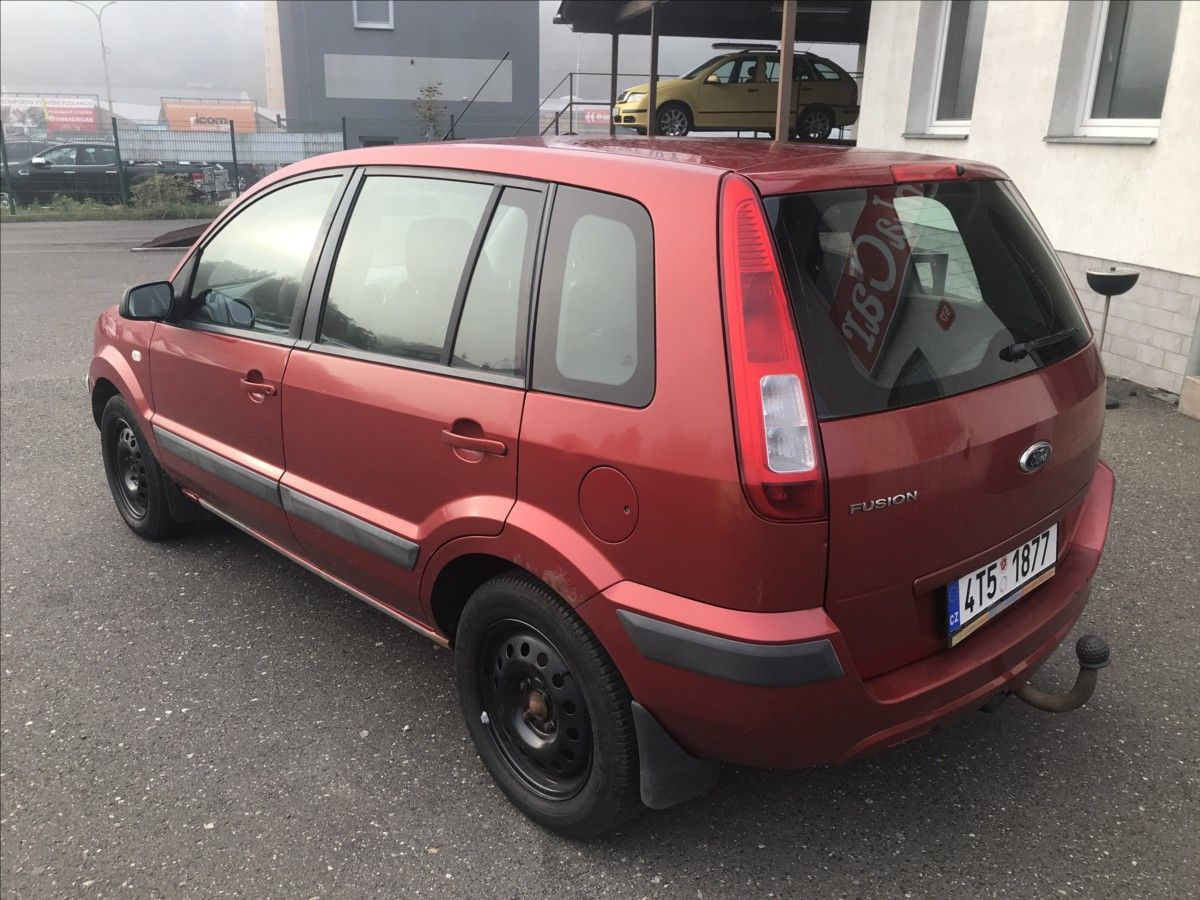 Ford Fusion, 1,4 i 59kW - fotka 6