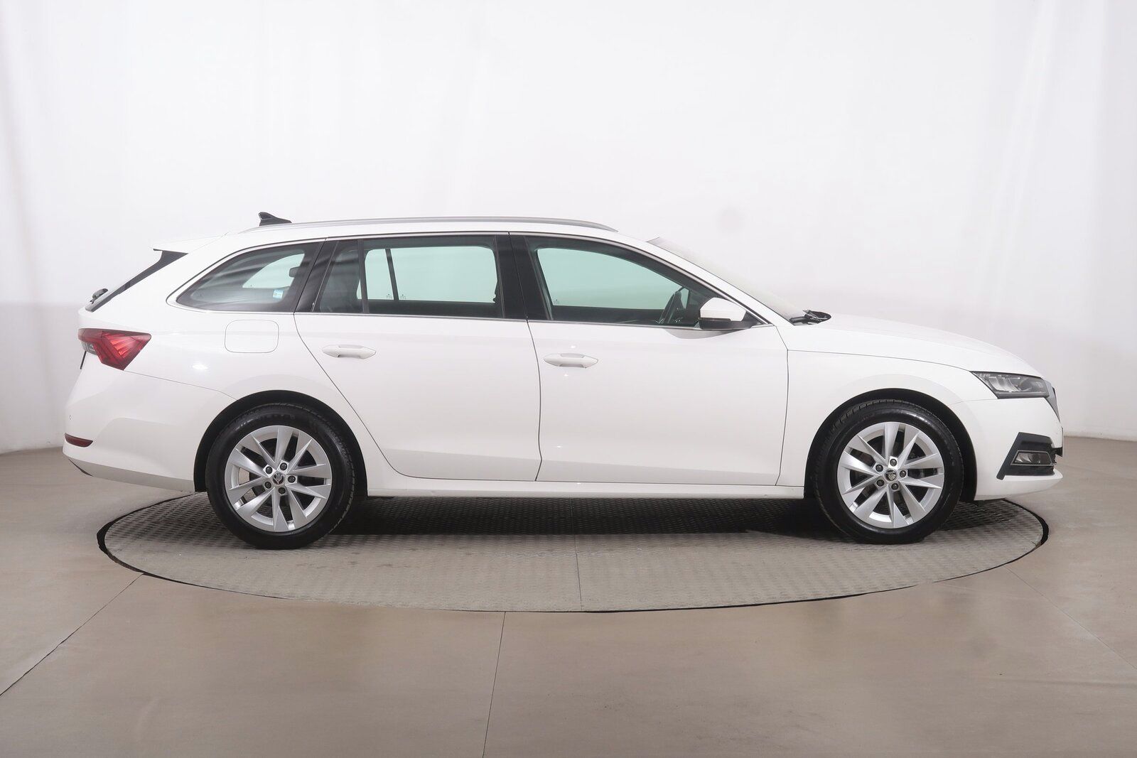 Škoda Octavia, 2.0 TDI, Style - fotka 6