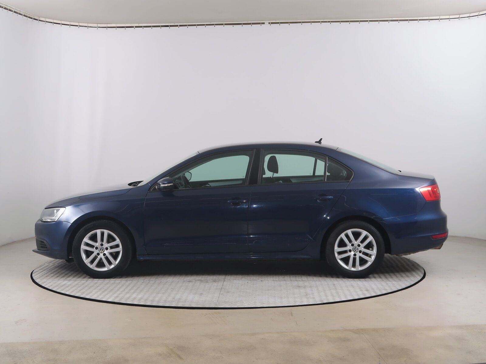 Volkswagen Jetta, 1.2 TSI - fotka 3