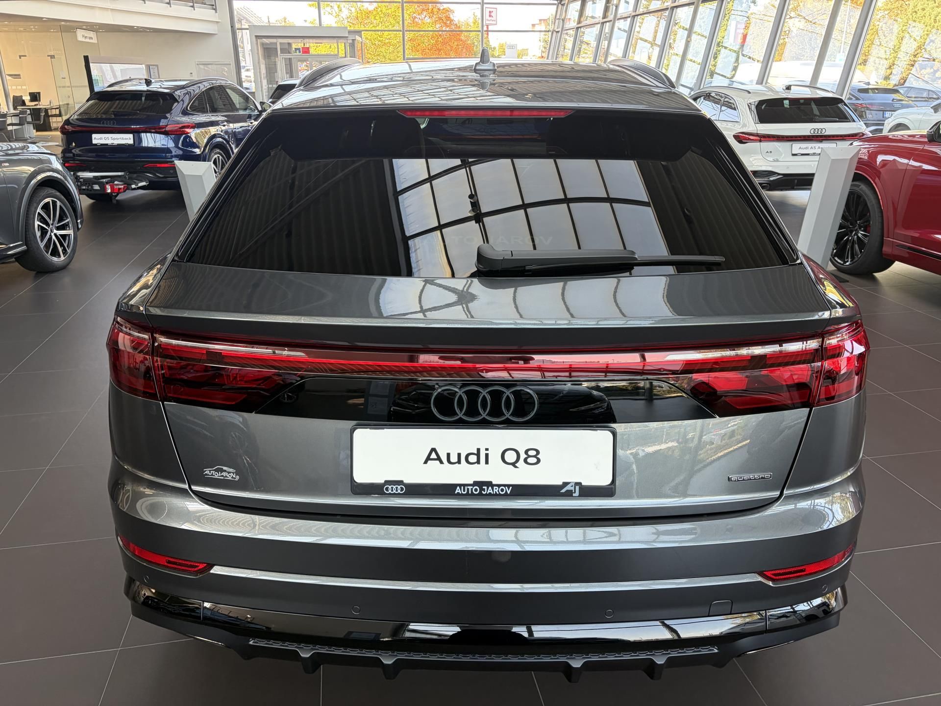 Audi Q8, TDI quattro 210 kW tiptronic - fotka 6