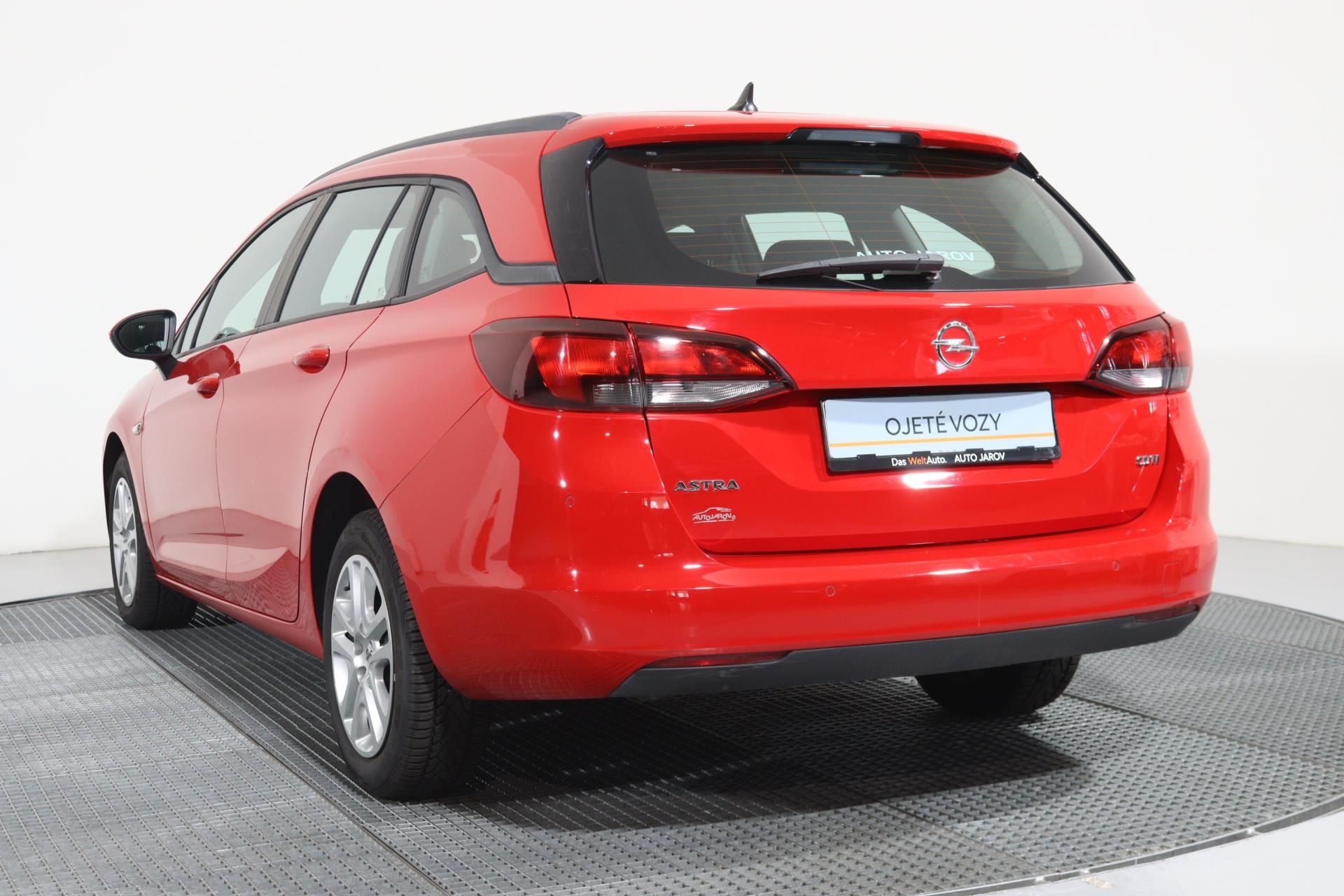Opel Astra, TOURER SPORTS 1,6 CDTI - fotka 6