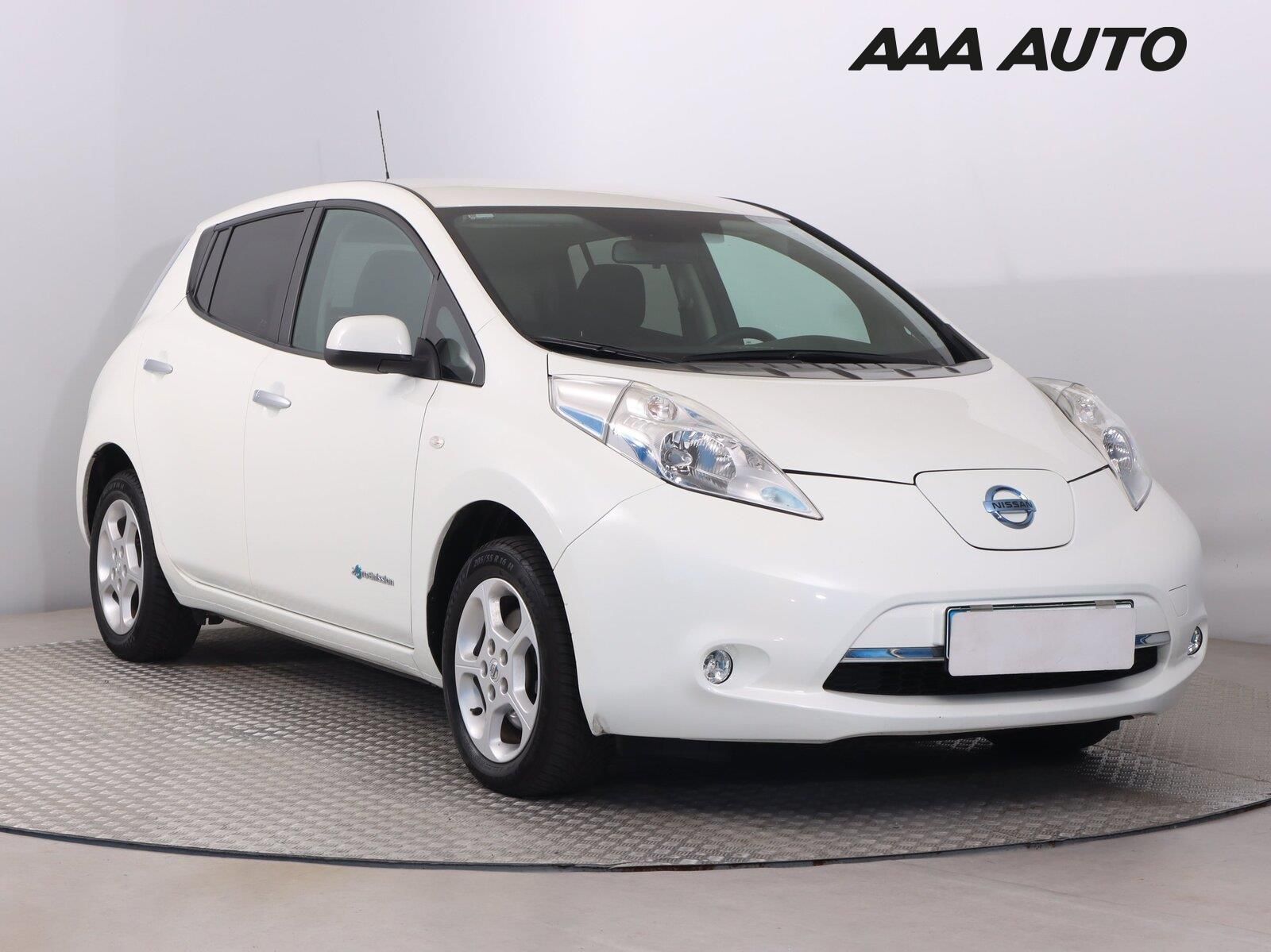 Nissan LEAF, 30 kWh, SoH 75%, Automat