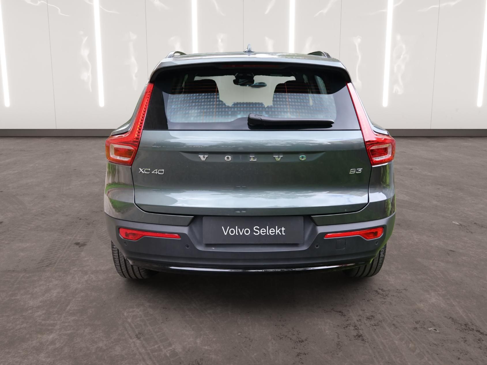 Volvo XC40, Plus, B3 Mild hybrid - fotka 3