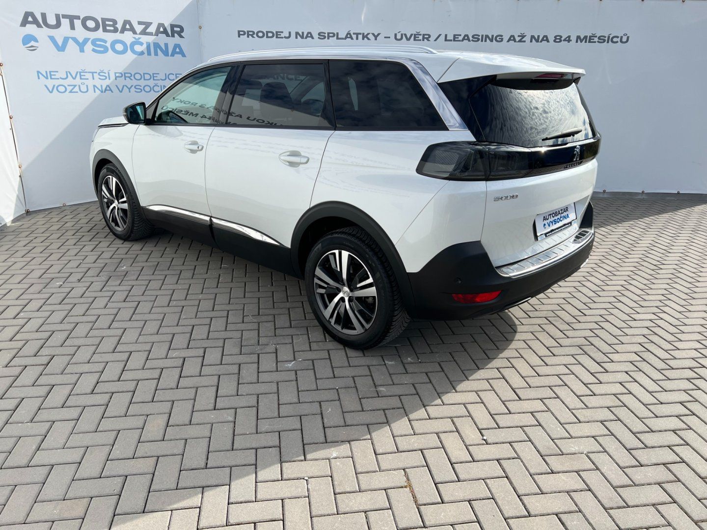Peugeot 5008, 1.5HDi 96kW Allure! 7-míst! - fotka 6