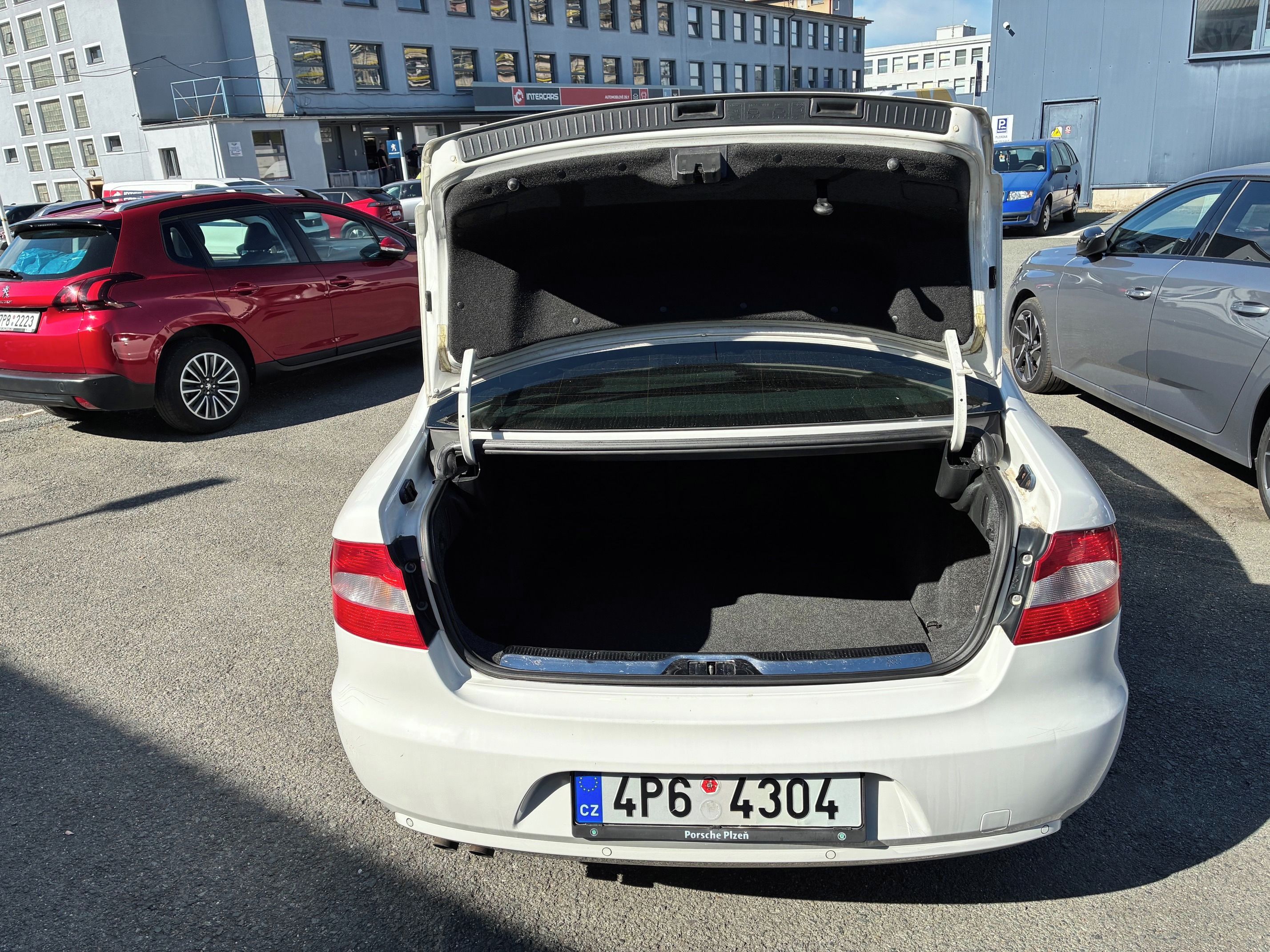 Škoda Superb, 1,9 TDi greenline po STK+serv. - fotka 5