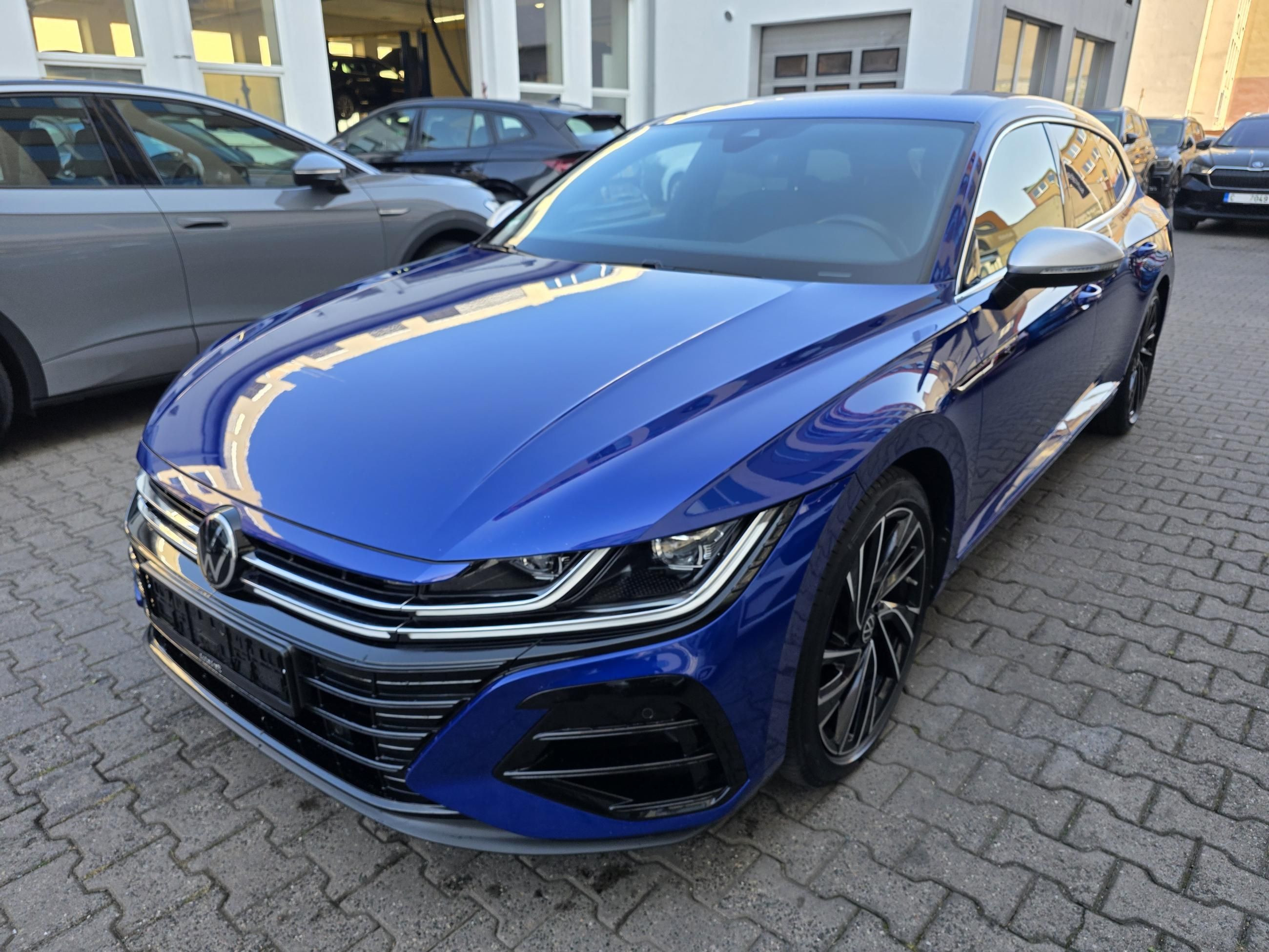 Volkswagen Arteon Shooting Brake, R SB 2.0 TSI 235kW 4x4 DSG - fotka 2