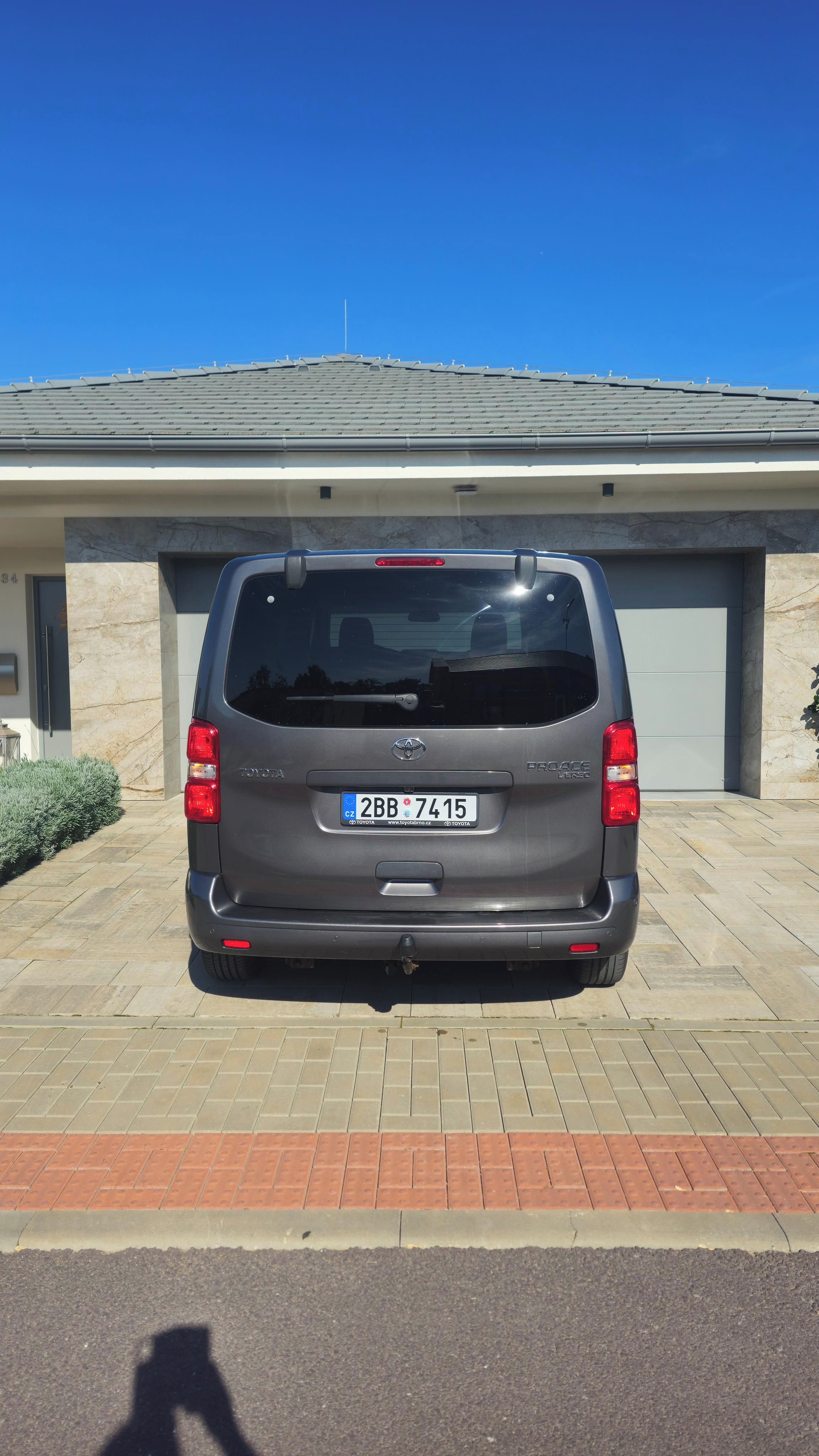 Toyota Proace Verso, 2,0D*130KW*KAMER*8M*CZ*N.TOPEN - fotka 6