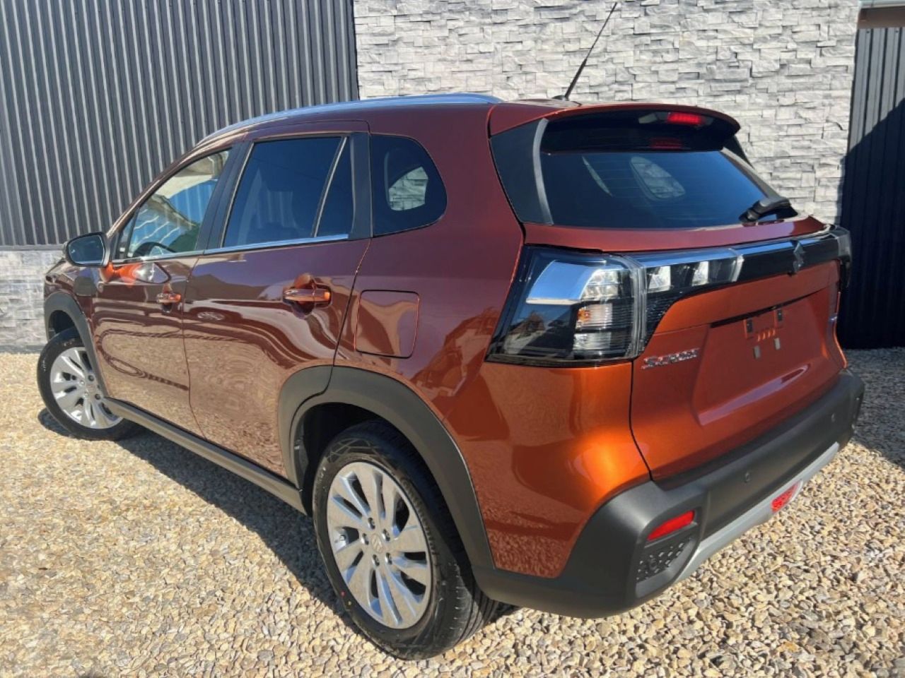 Suzuki SX4 S-Cross, NAVI 9˝DISPLEY KAMERA FACELIFT - fotka 5