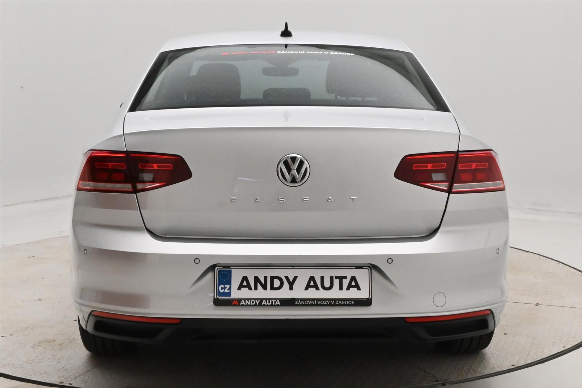 Volkswagen Passat, 2,0 TDI 110kW Business Záruka - fotka 6