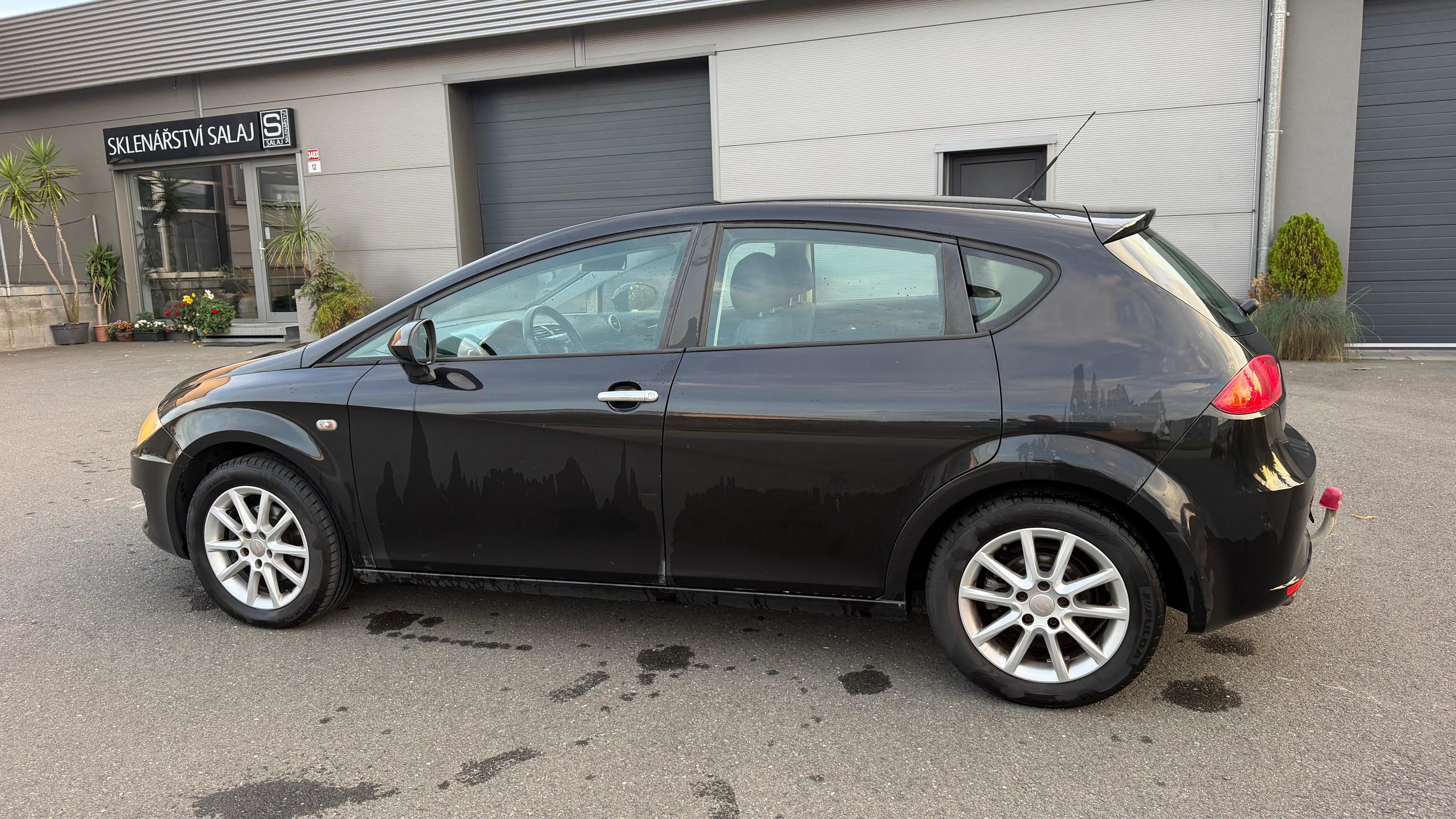 Seat Leon, II 1.6 MPI 75kw - fotka 5