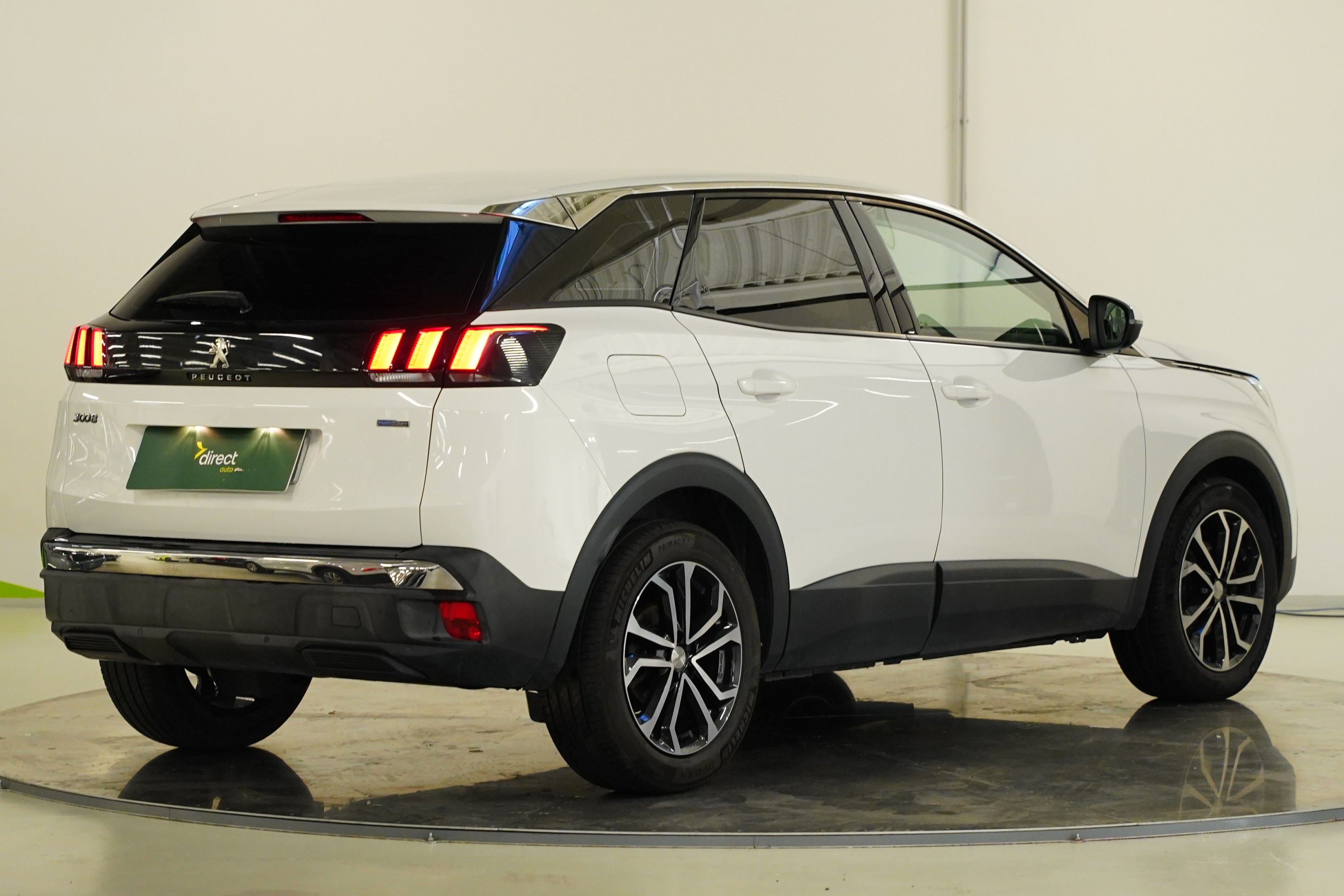 Peugeot 3008, 1.2 PureTech 96kW - fotka 2