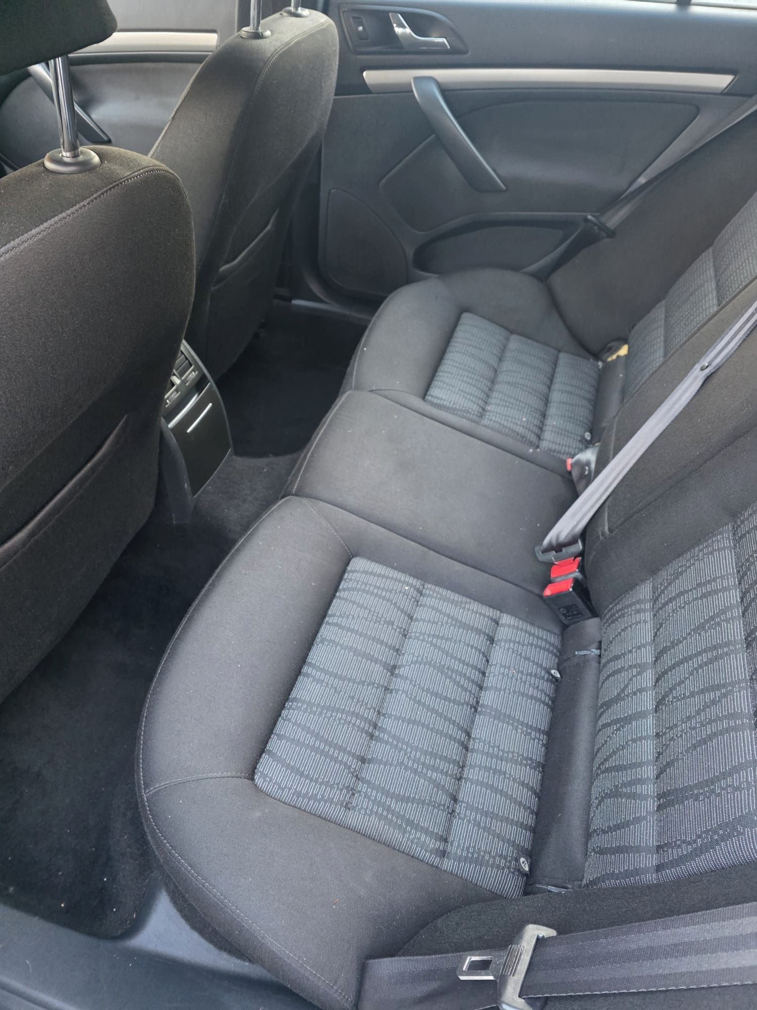 Škoda Octavia, Octavia II 2.0TDI 103KW - fotka 6