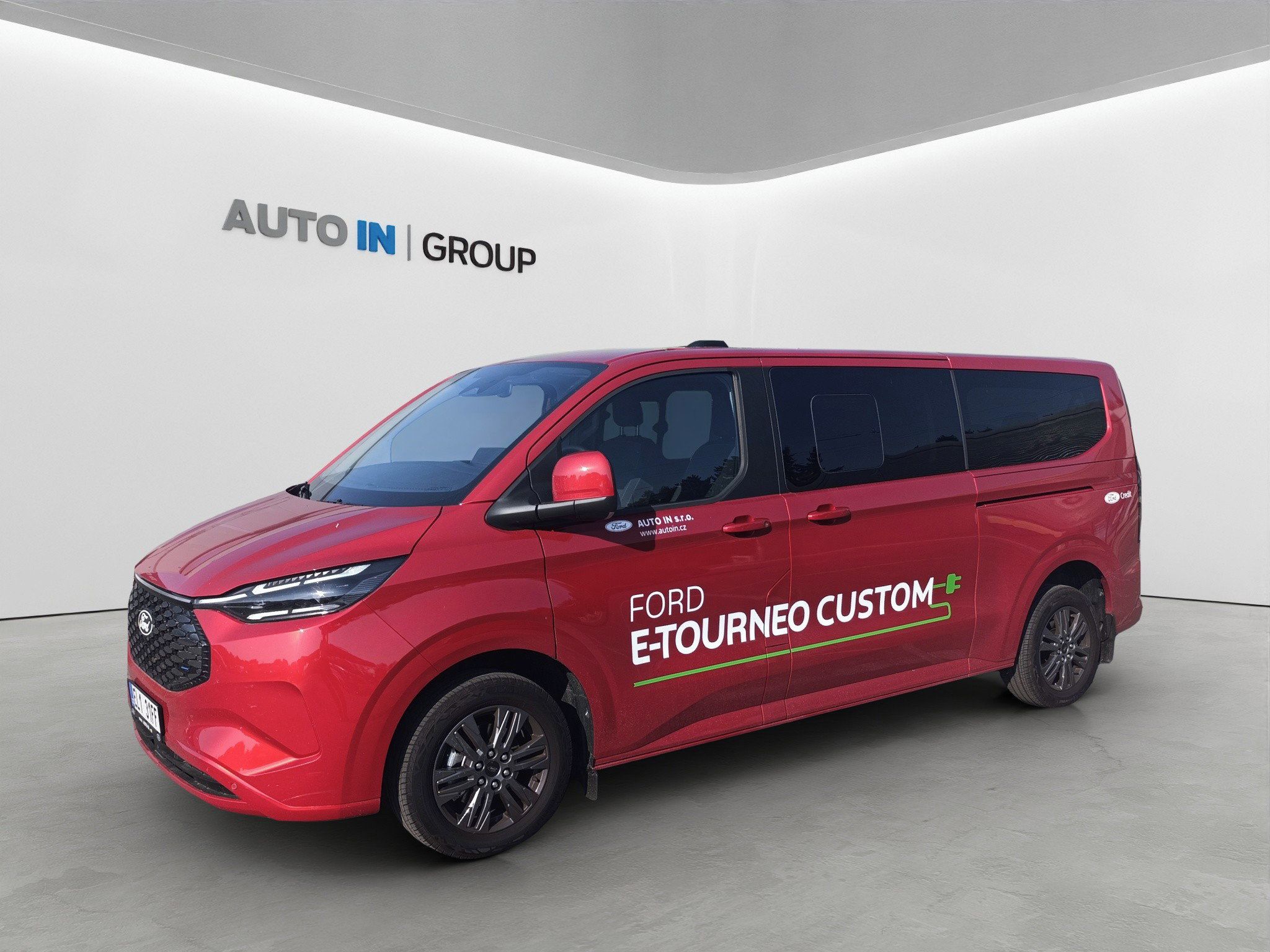 Ford Tourneo Custom, Titanium 64 kWh Elektromotor