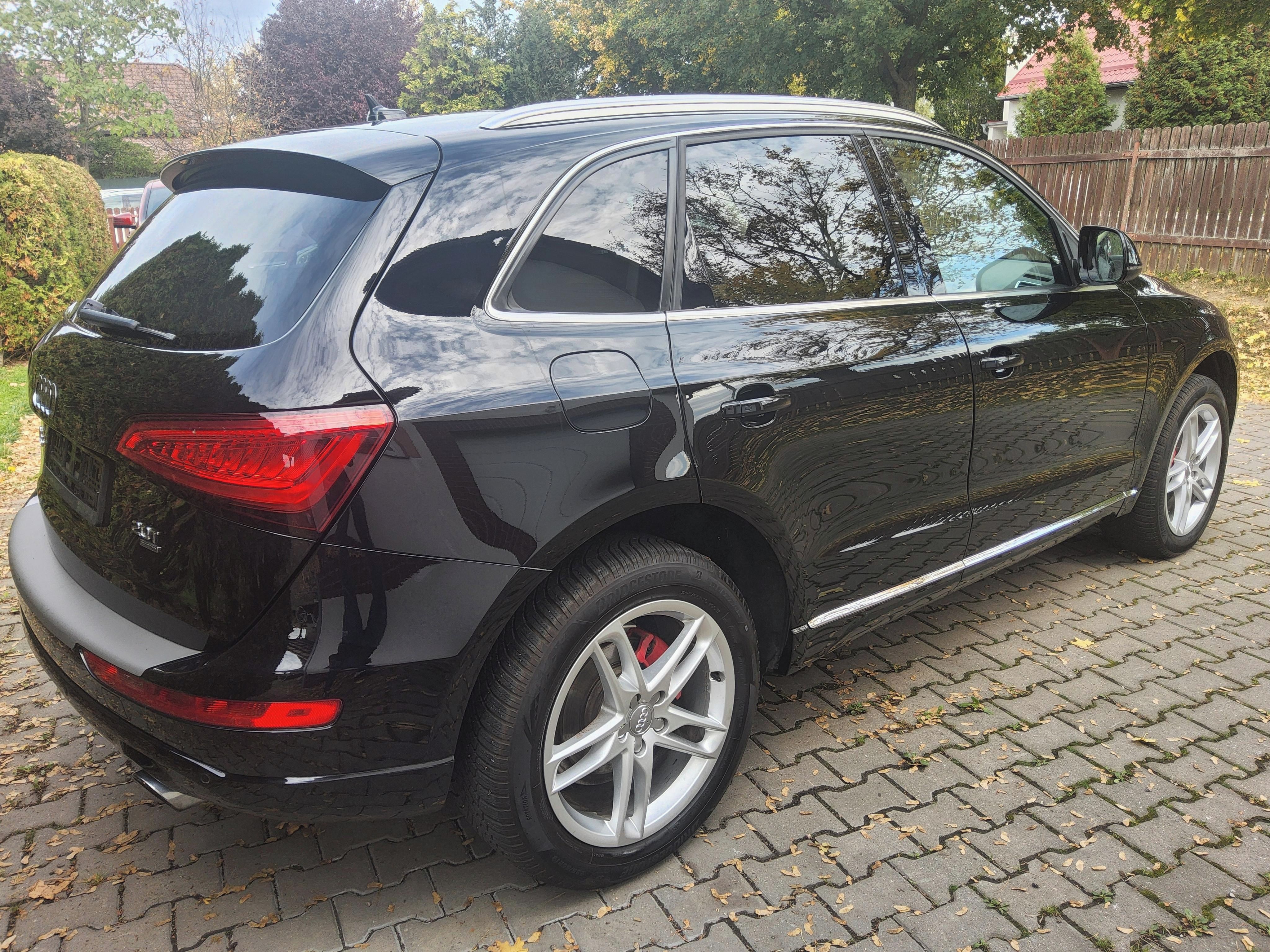 Audi Q5, 2.0 Benzín Quatro - fotka 5