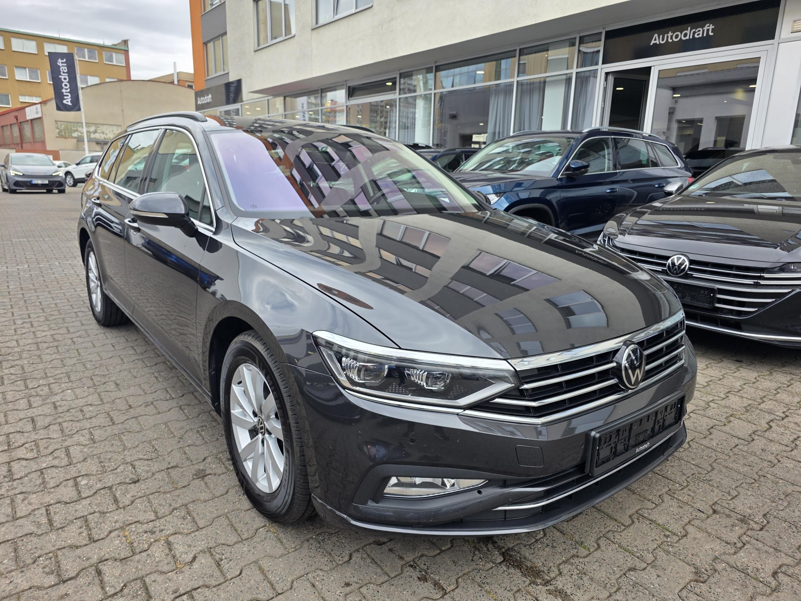 Volkswagen Passat Variant, 2.0 TDI 110kW DSG / Tažné