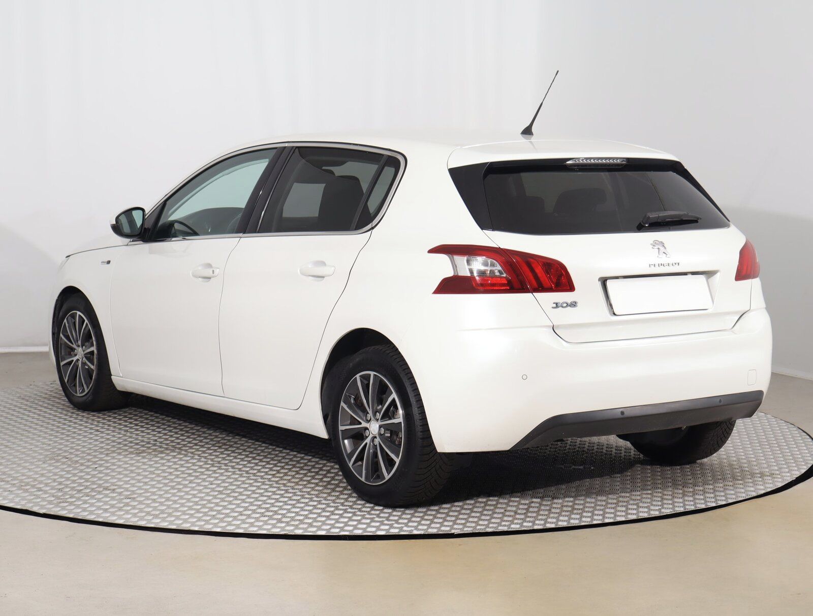 Peugeot 308, 1.6 BlueHDi, Style, Serv.kniha - fotka 4