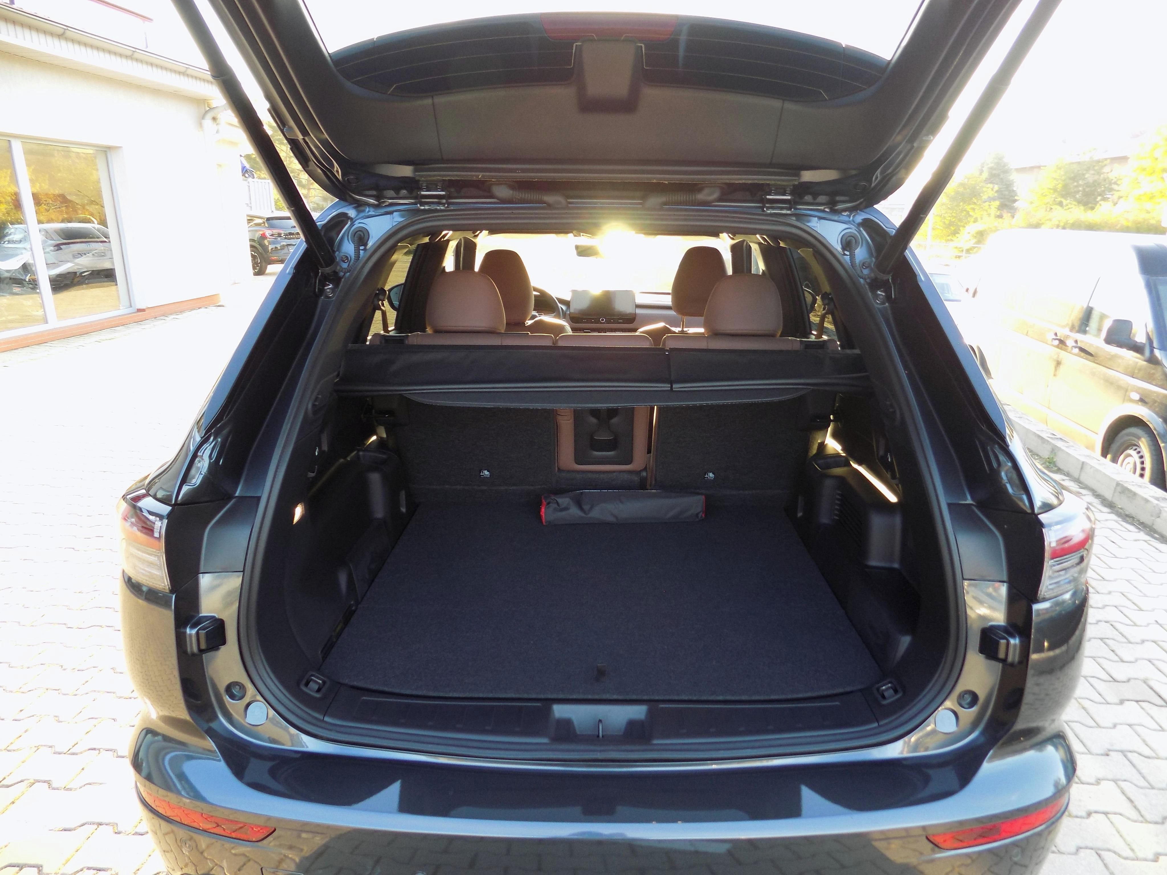 Mitsubishi Outlander, Outlander PHEV 2.4L INSTYLE - fotka 6