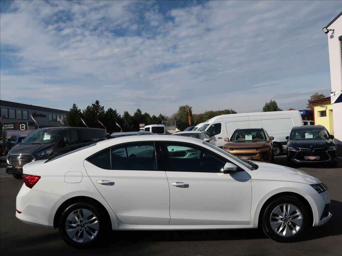 Škoda Octavia, 2,0 TDi,1majČR,DSG,Serv.k.,DPH - fotka 6